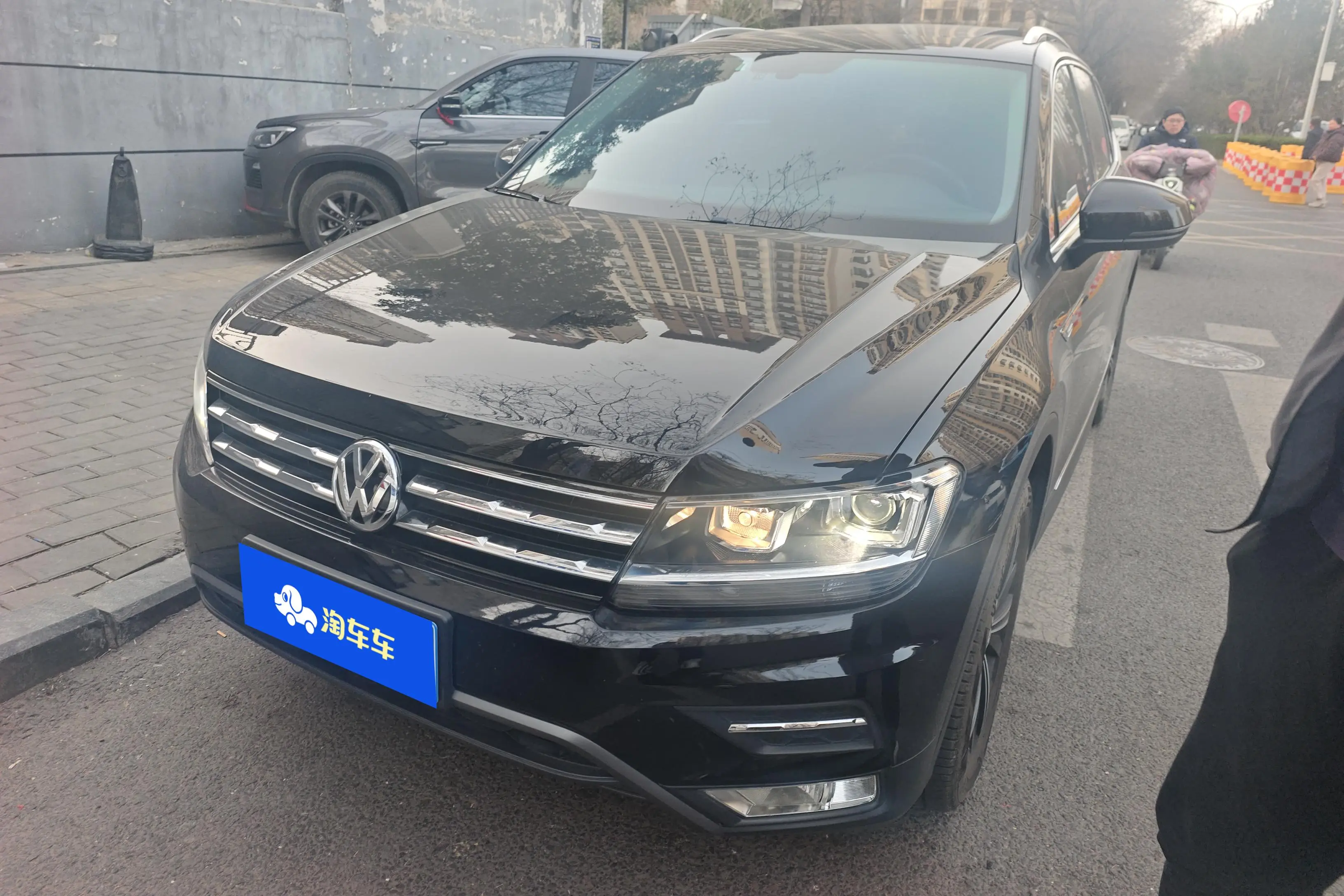 Volkswagen Tiguan L  из Китая