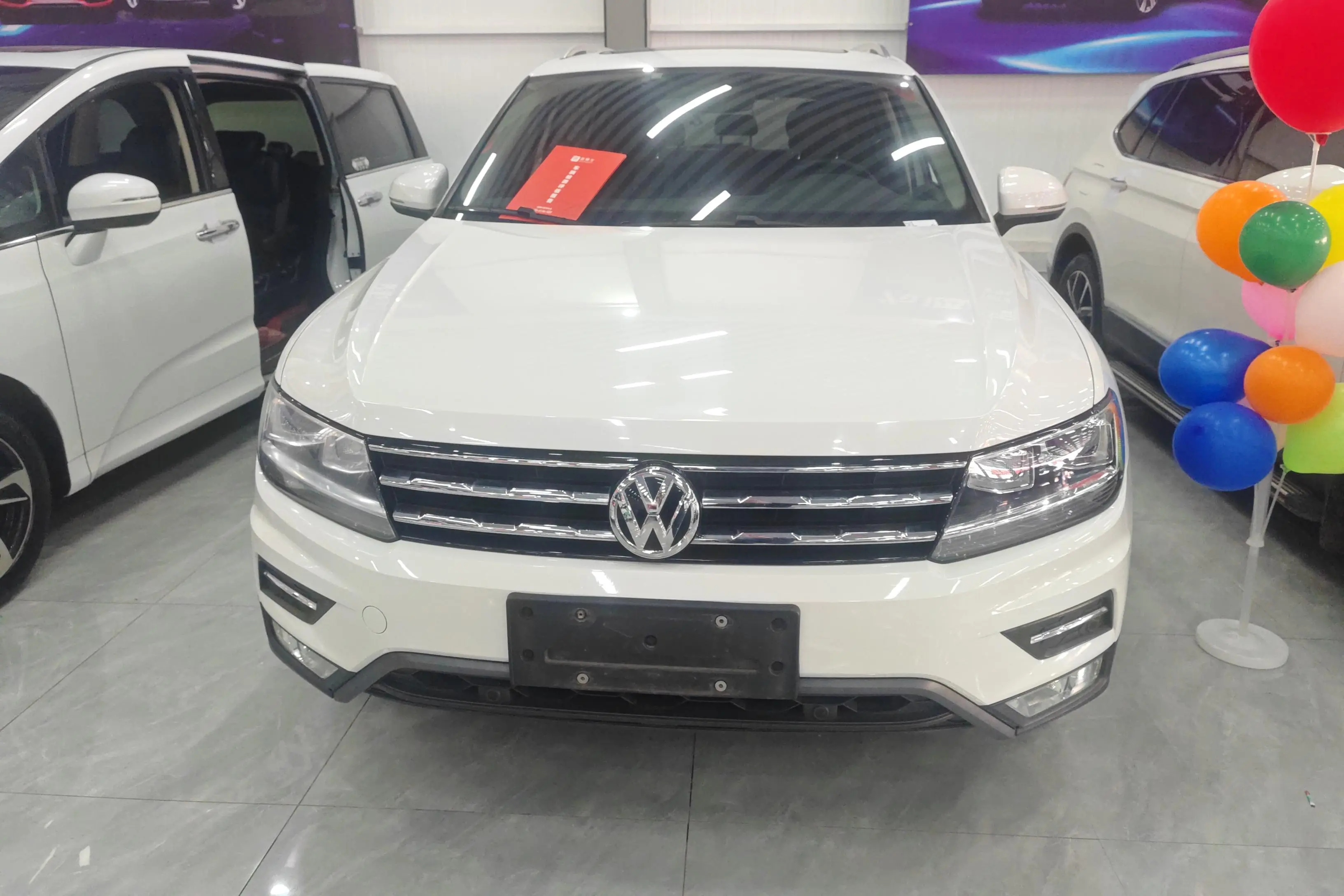 Volkswagen Tiguan L  из Китая