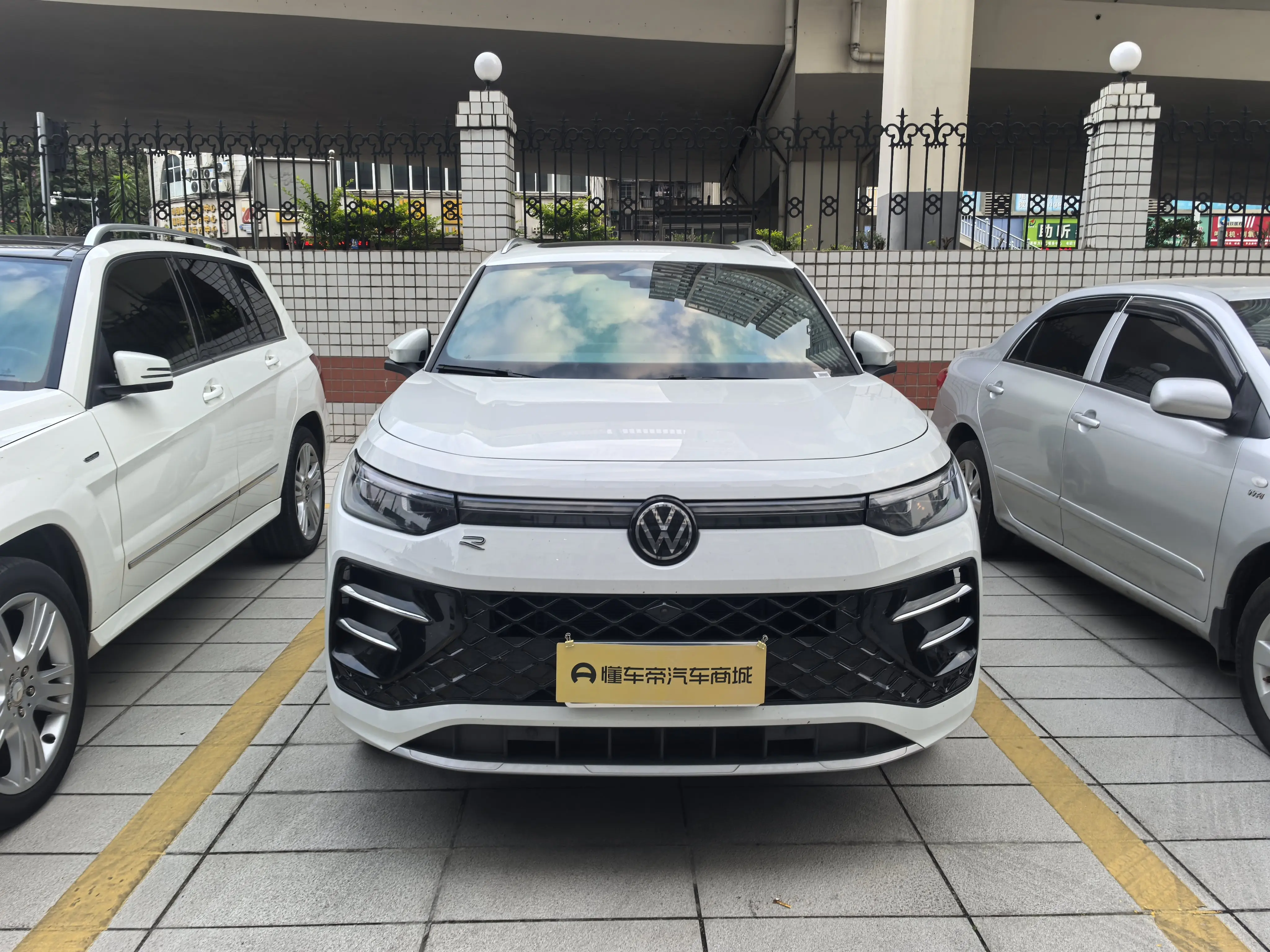 Volkswagen Tayron  из Китая