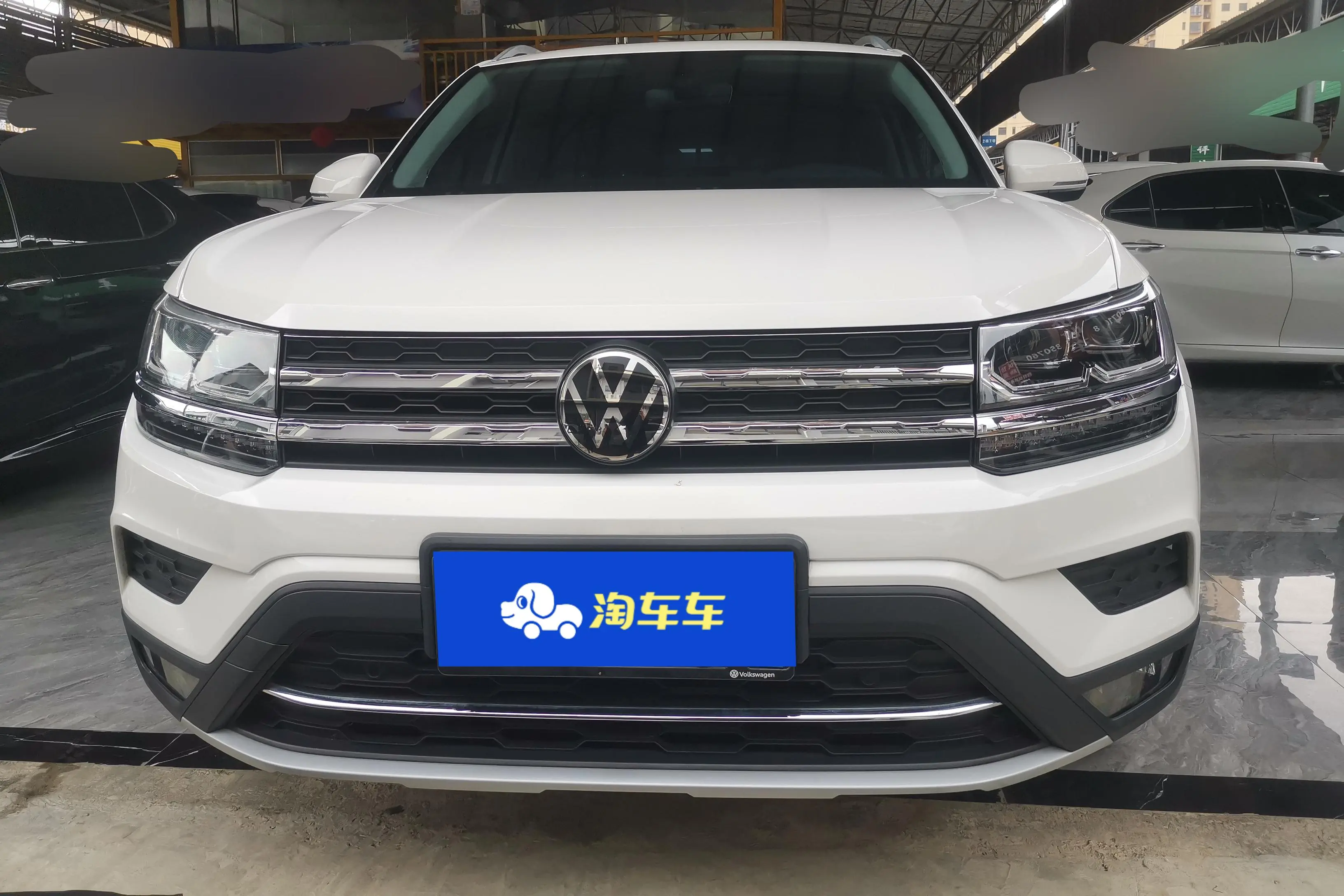 Volkswagen Tharu  из Китая