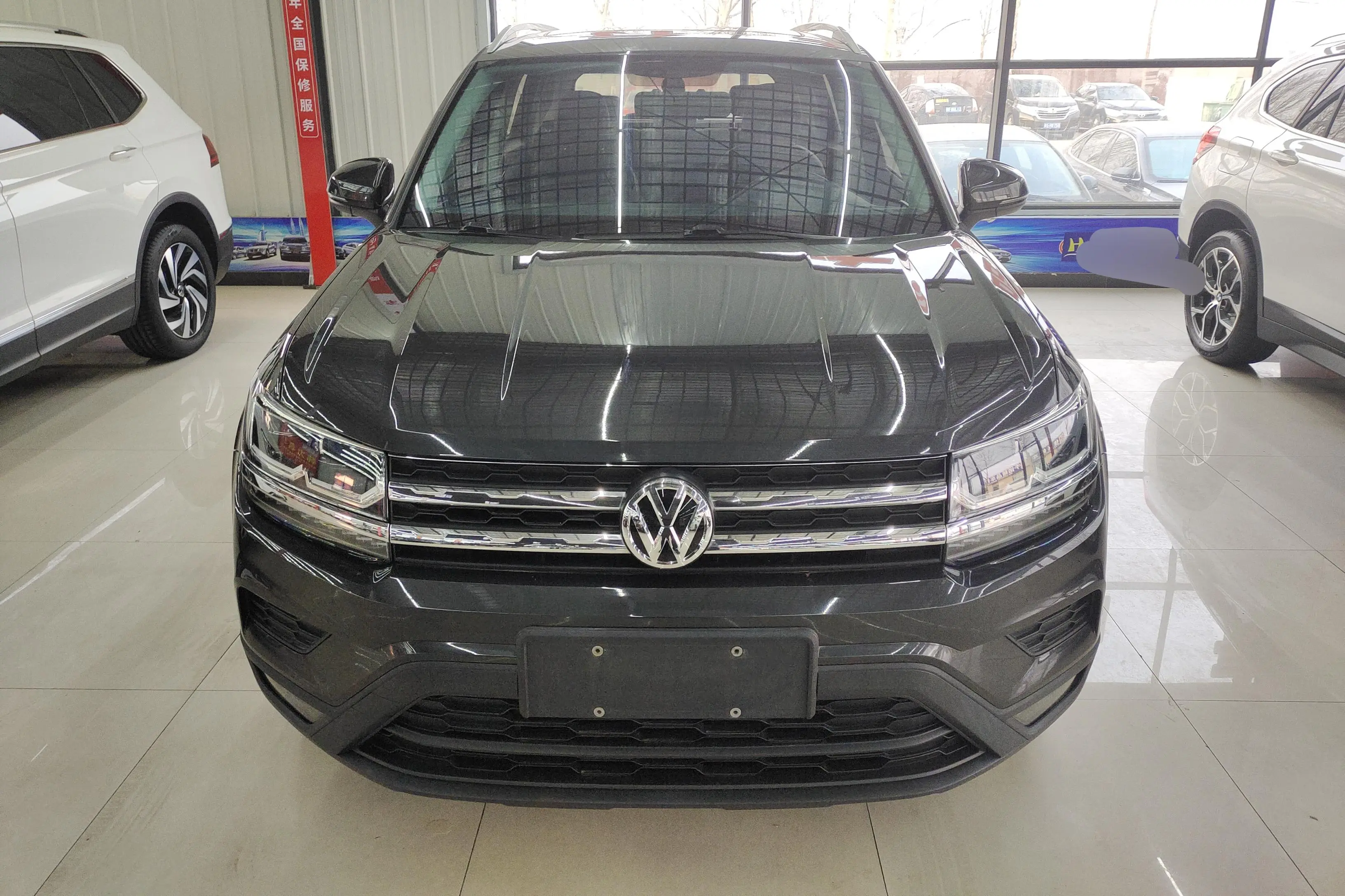 Volkswagen Tharu  из Китая