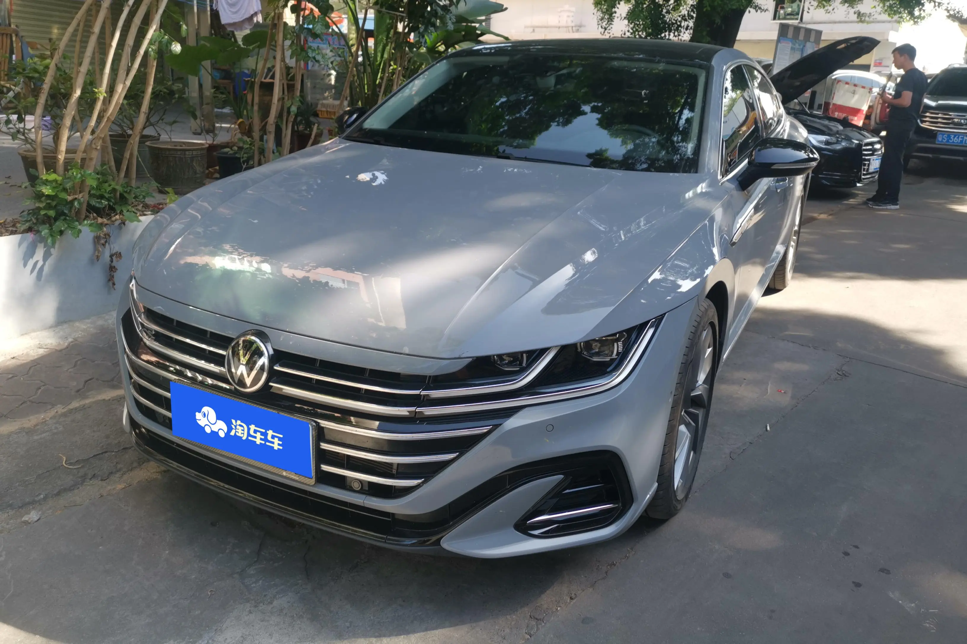 Volkswagen Arteon (CC)  из Китая