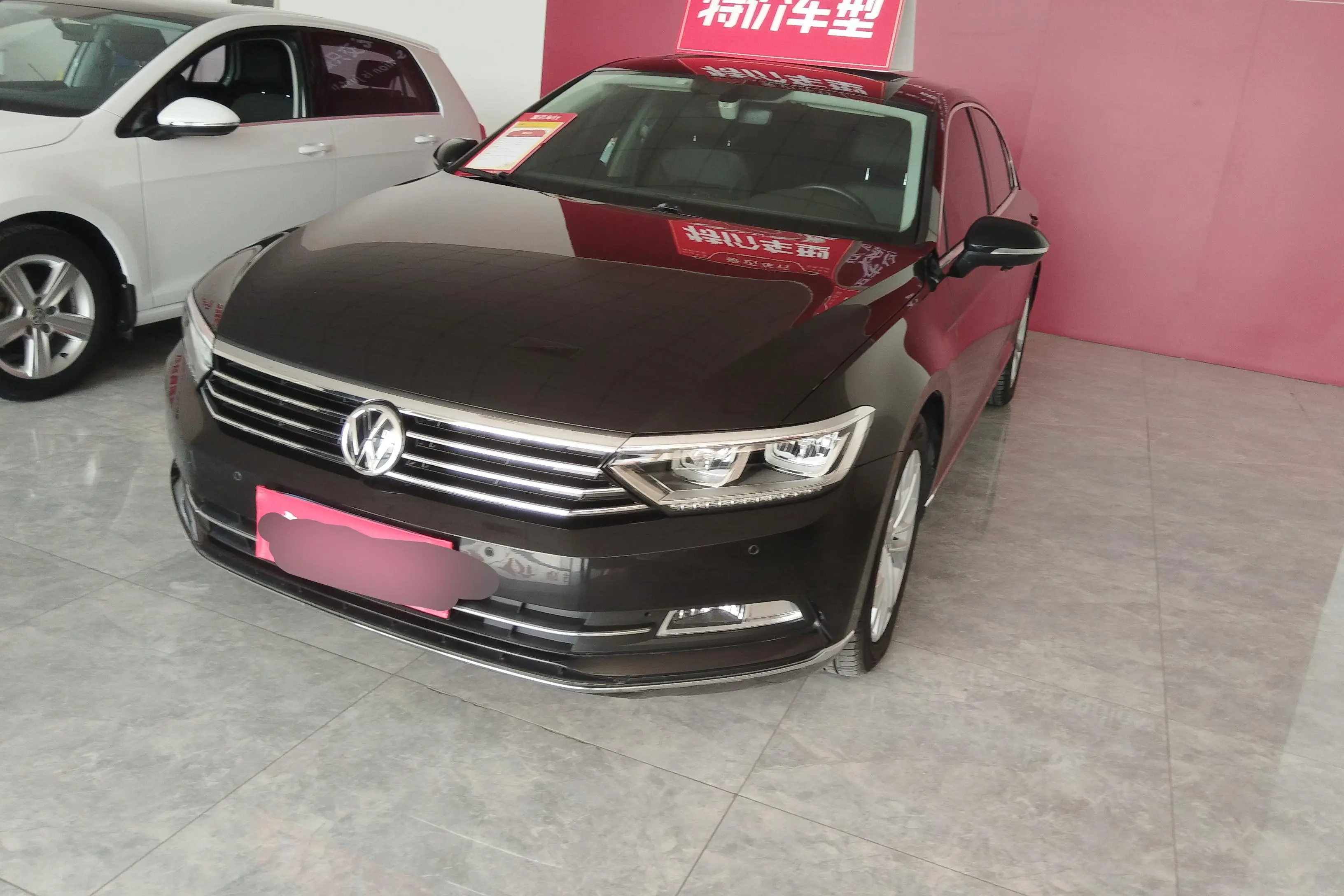 Volkswagen Magotan  из Китая