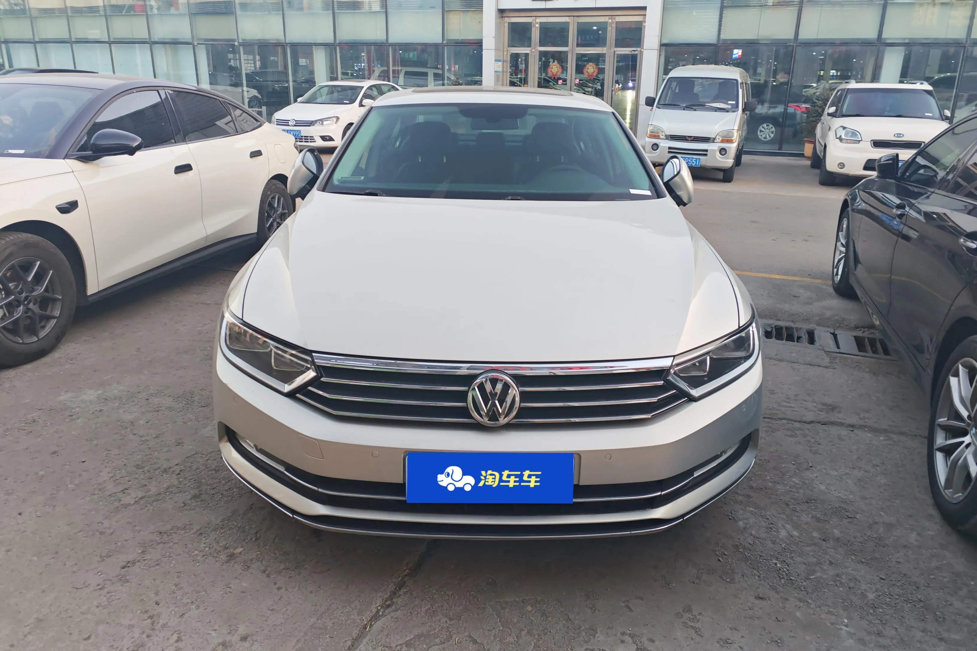 Volkswagen Magotan  из Китая