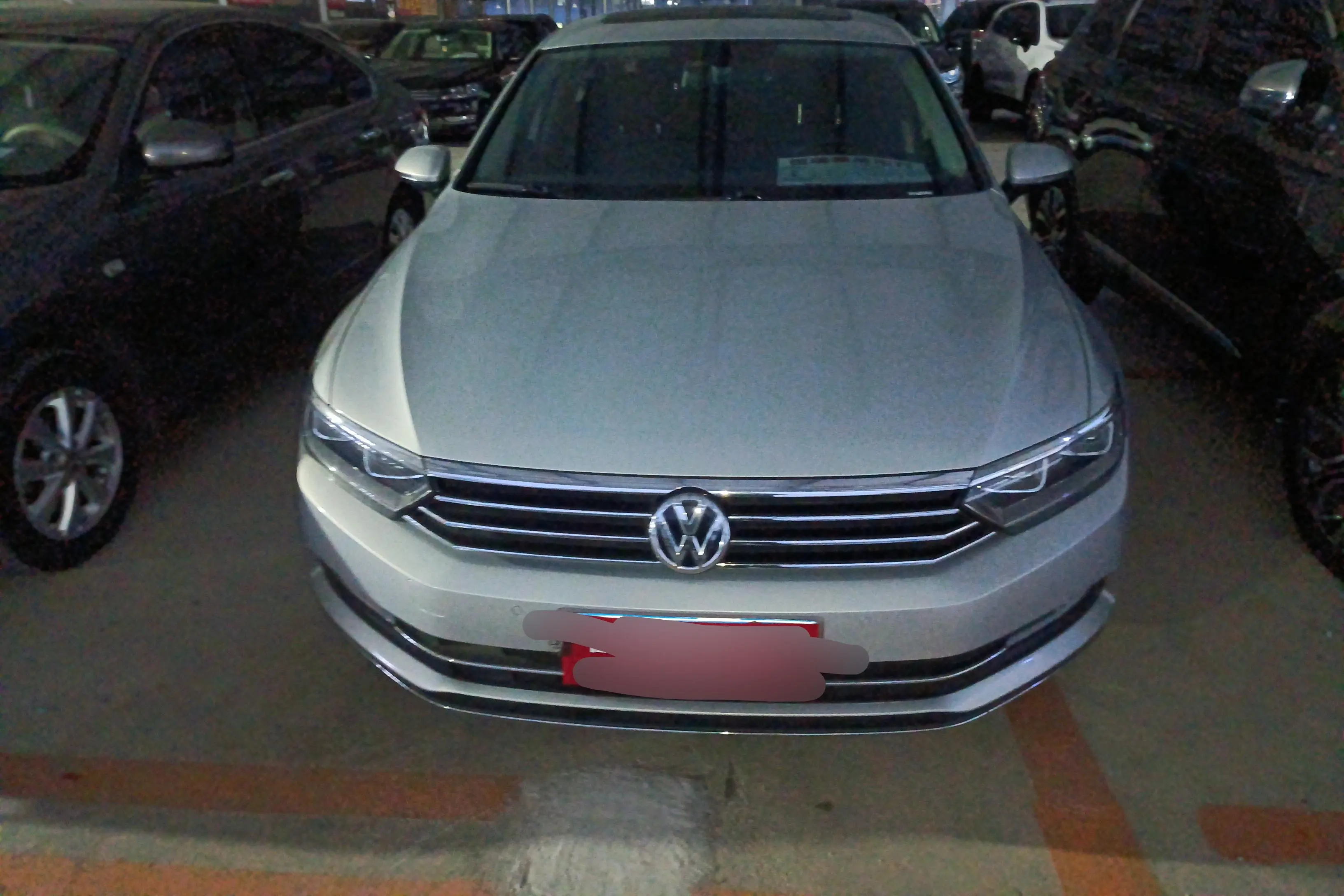 Volkswagen Magotan  из Китая