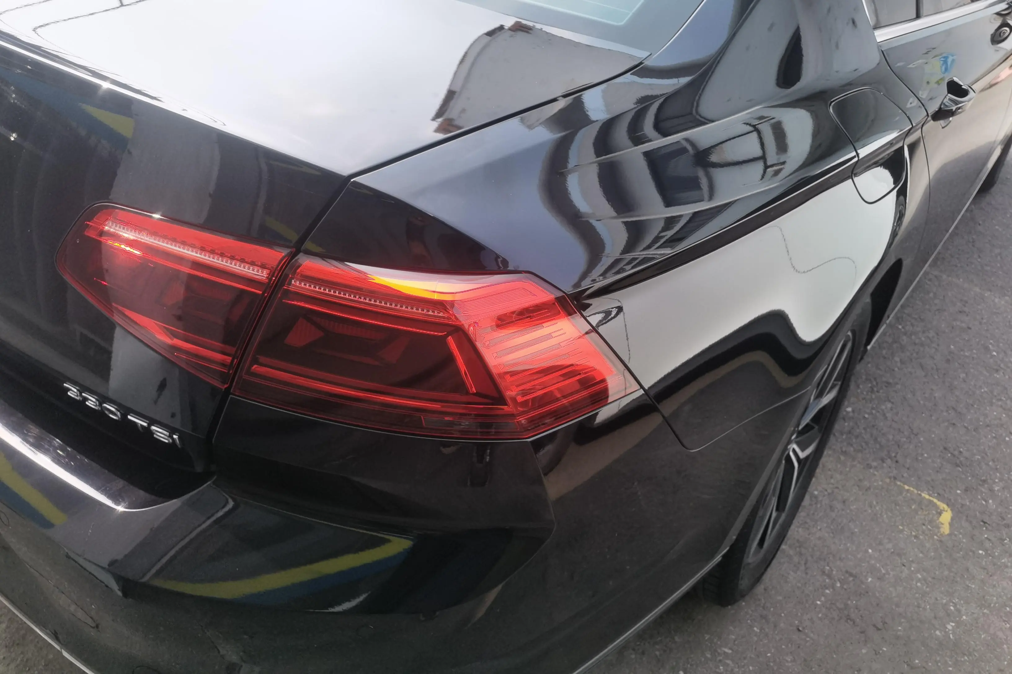 Volkswagen Magotan  из Китая