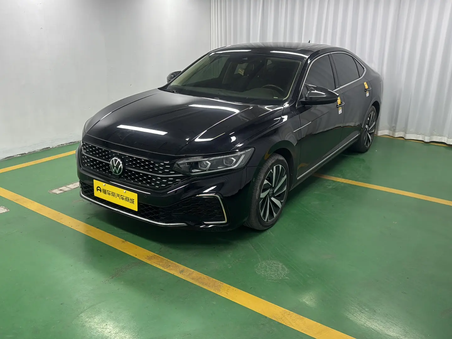 Volkswagen Passat  из Китая