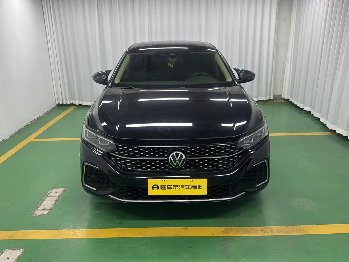 Volkswagen Passat  из Китая