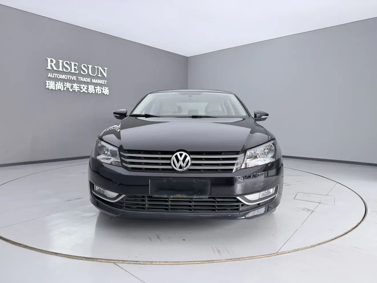 Volkswagen Passat  из Китая