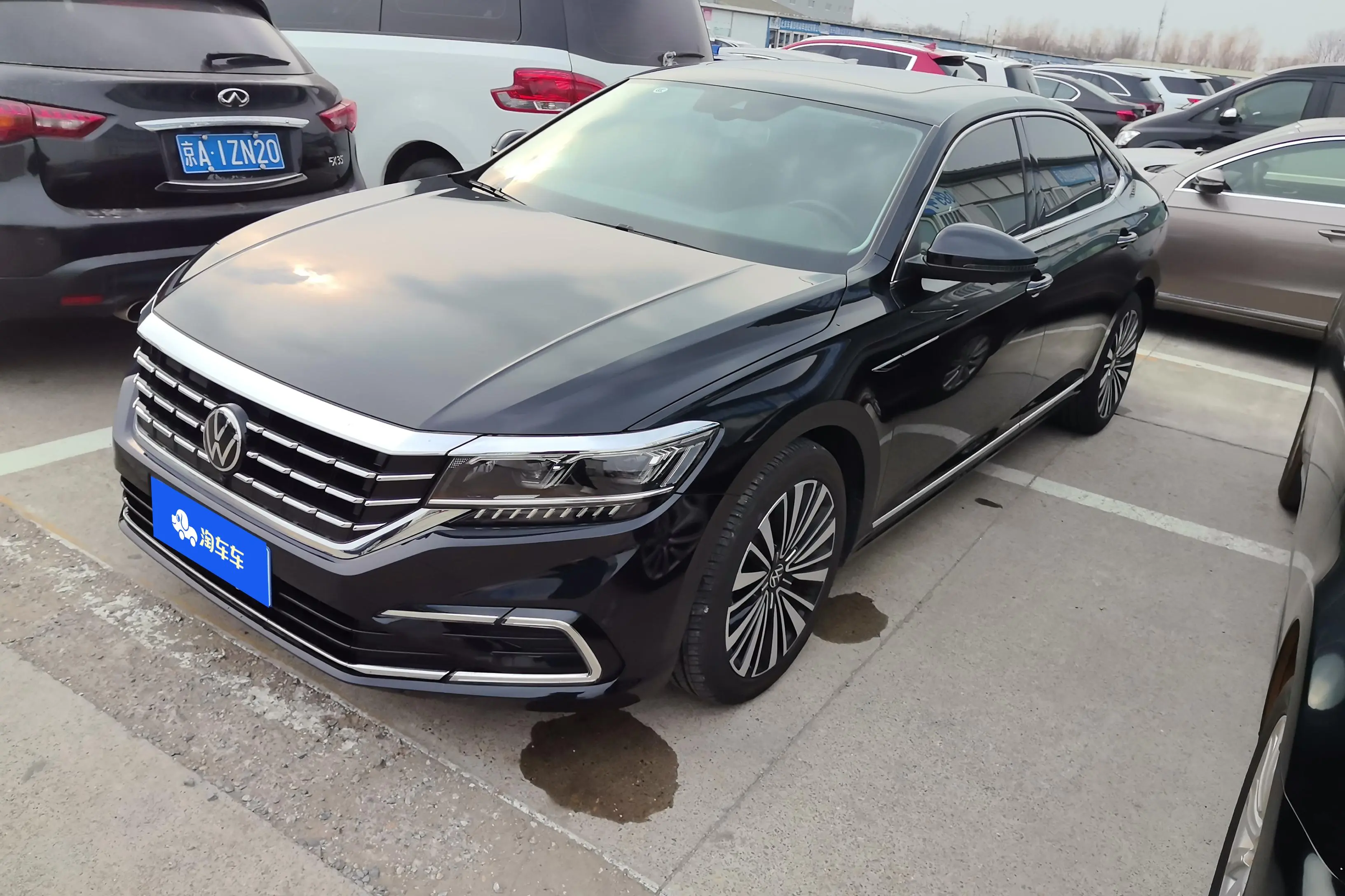 Volkswagen Passat  из Китая