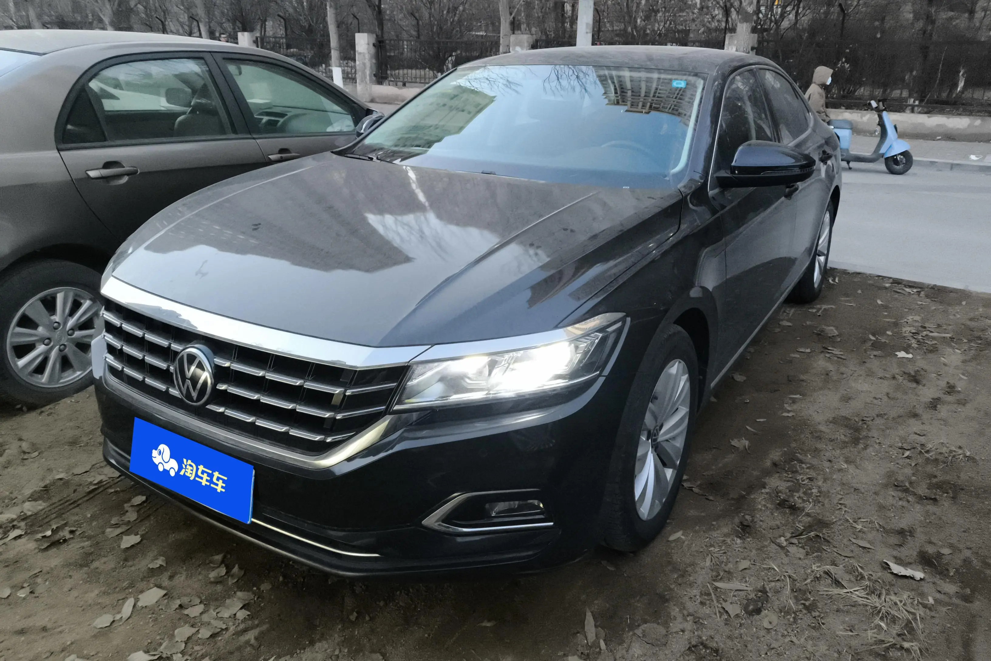 Volkswagen Passat  из Китая