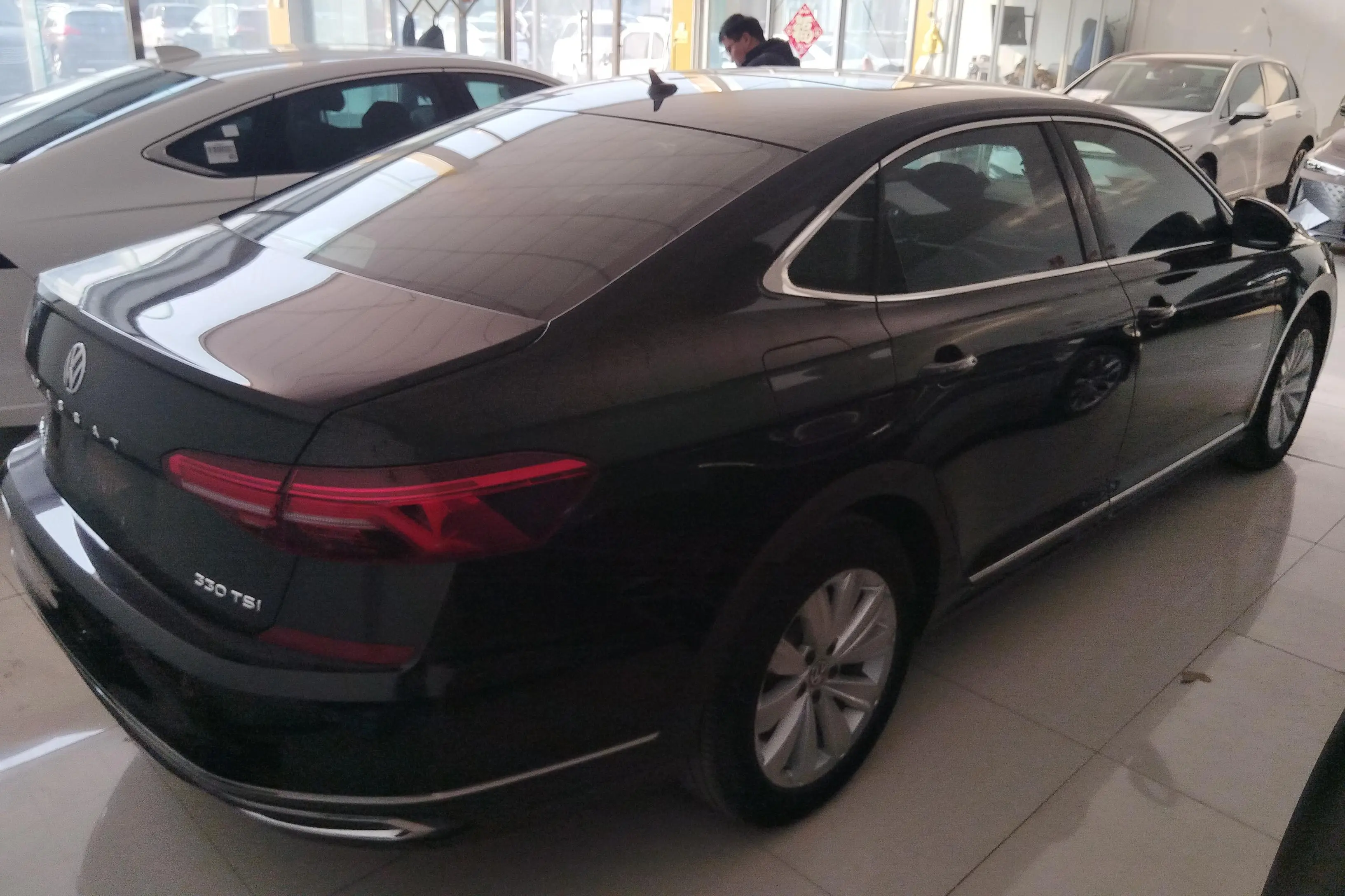 Volkswagen Passat  из Китая