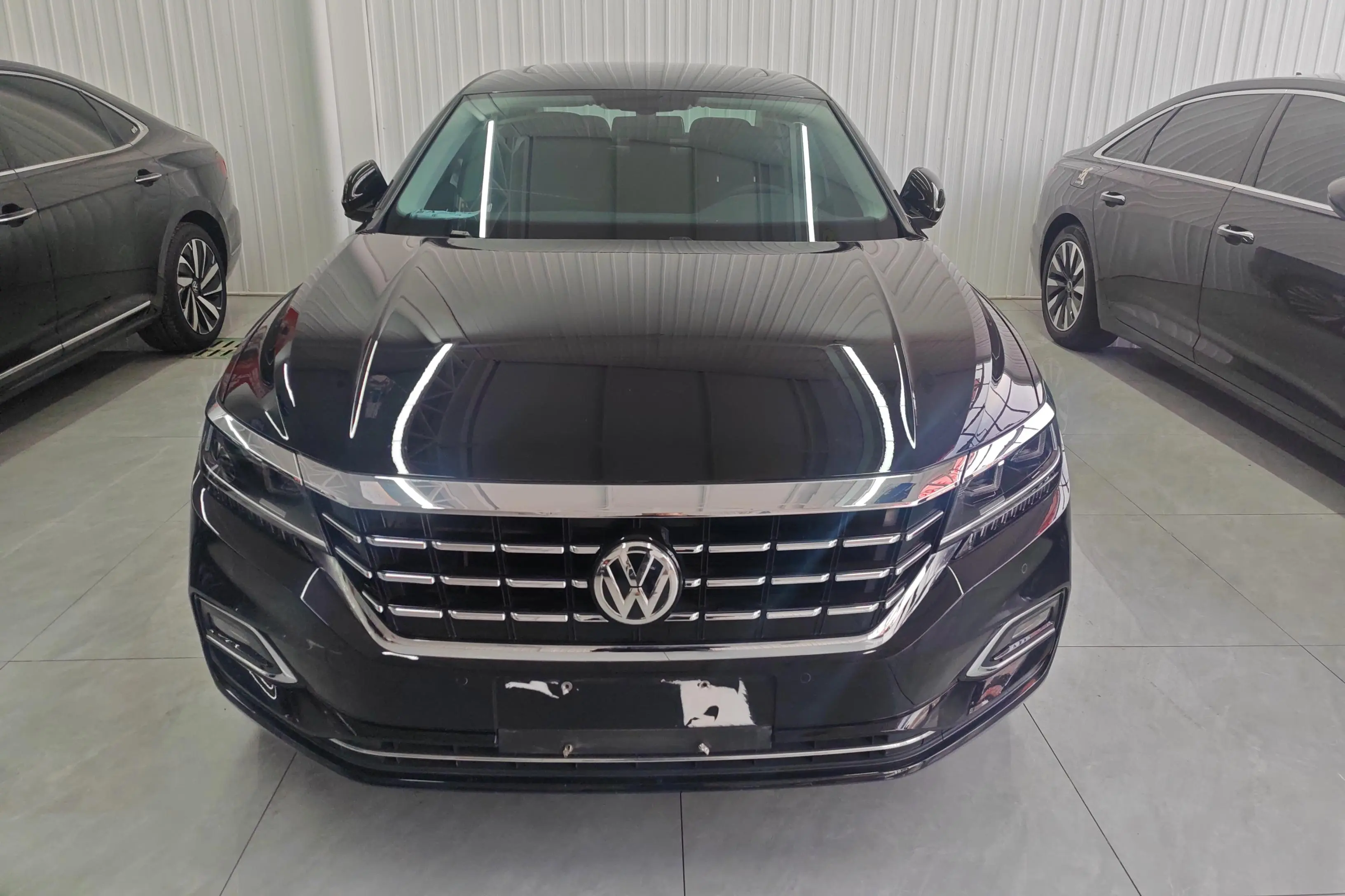 Volkswagen Passat  из Китая