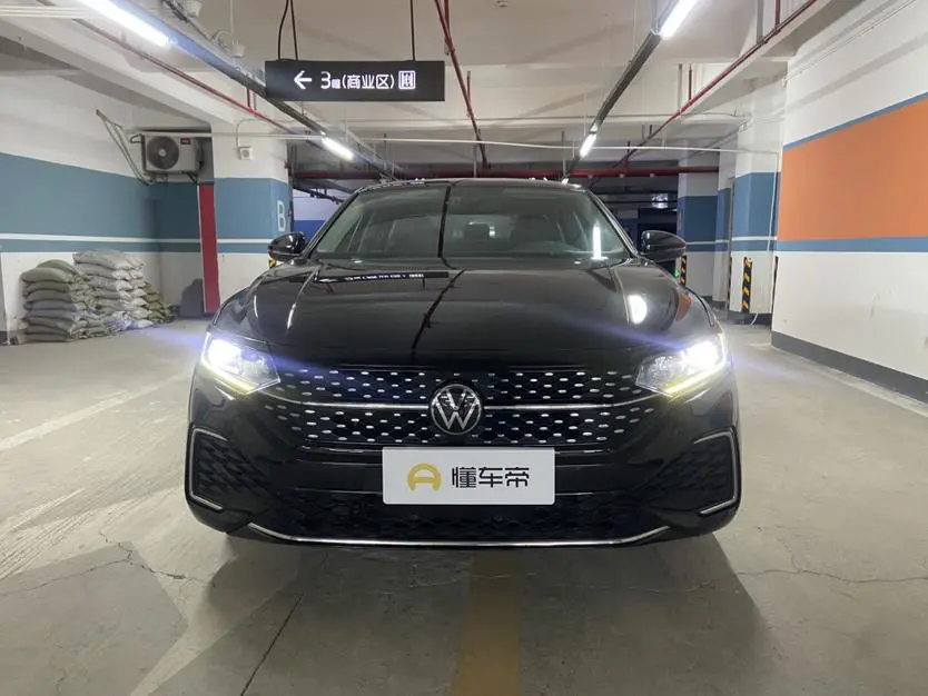 Volkswagen Passat  из Китая