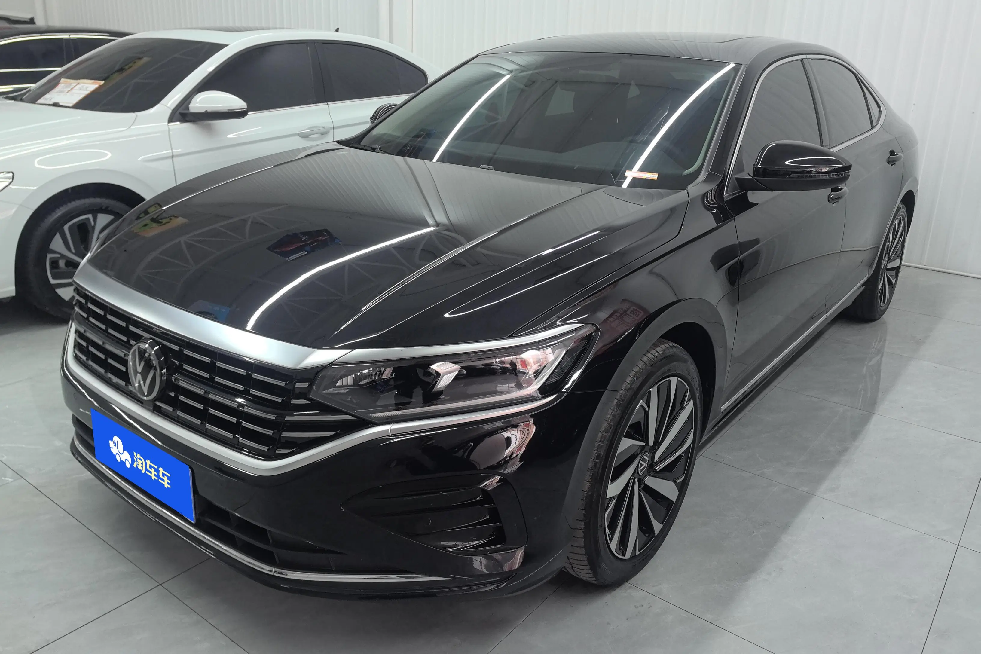 Volkswagen Passat  из Китая