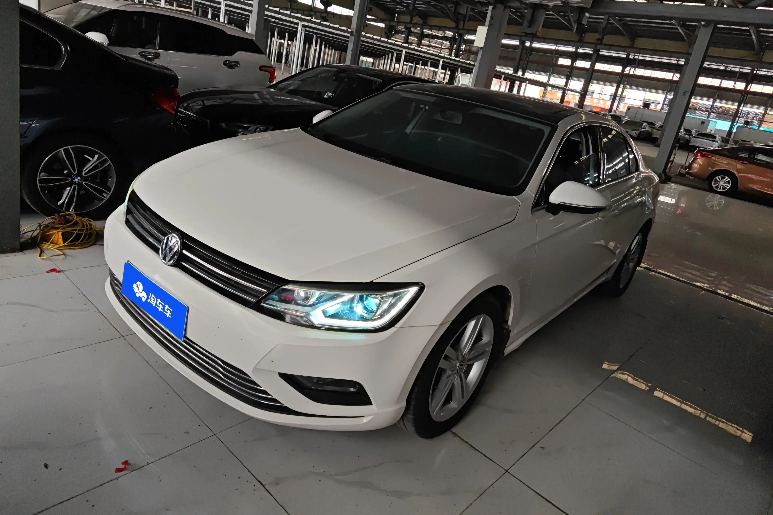 Volkswagen Lamando (Lingdu)  из Китая