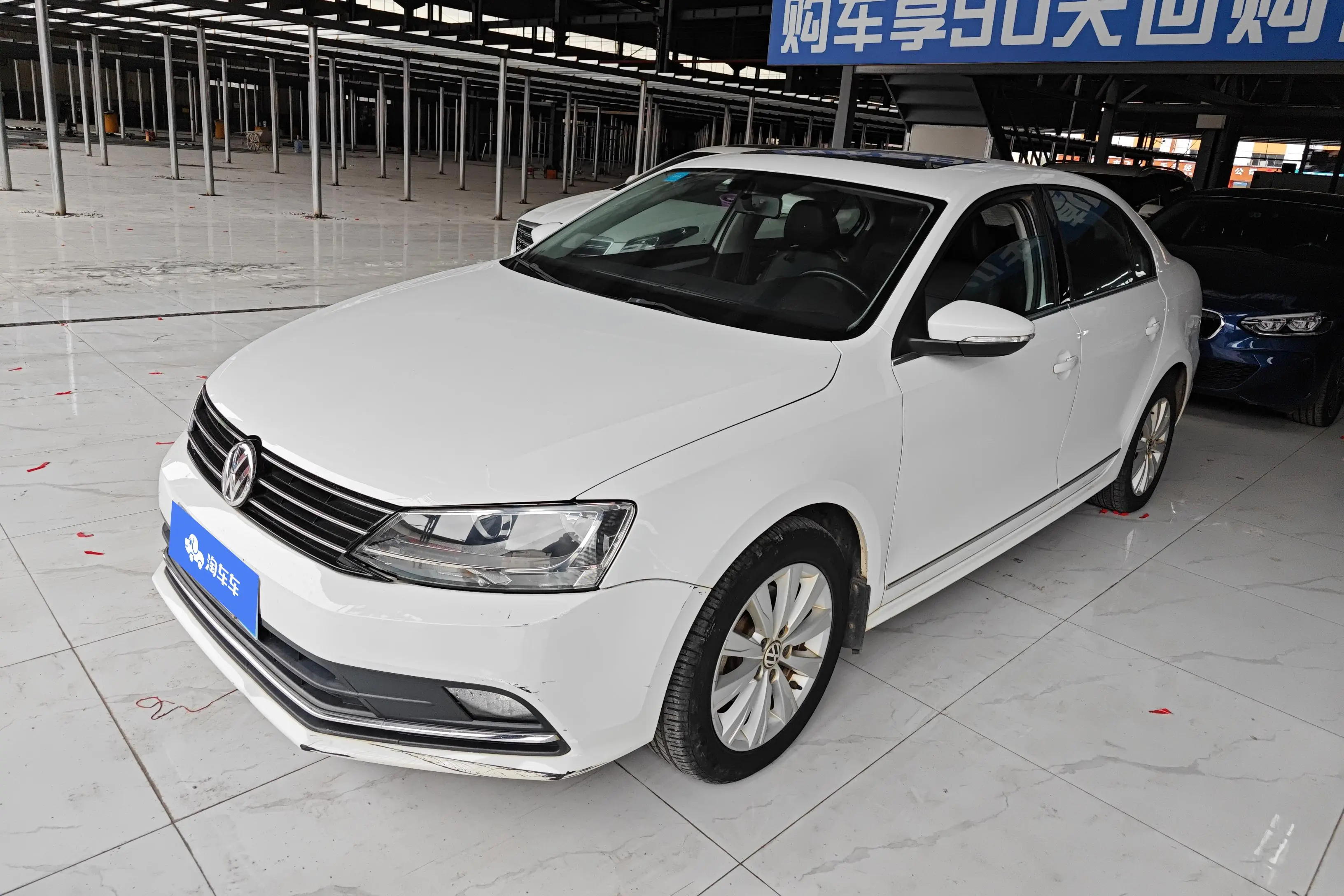 Volkswagen Sagitar  из Китая