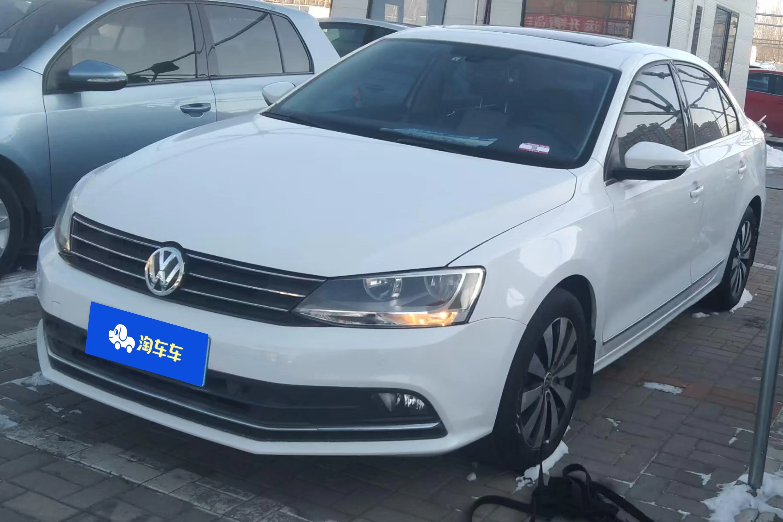 Volkswagen Sagitar  из Китая