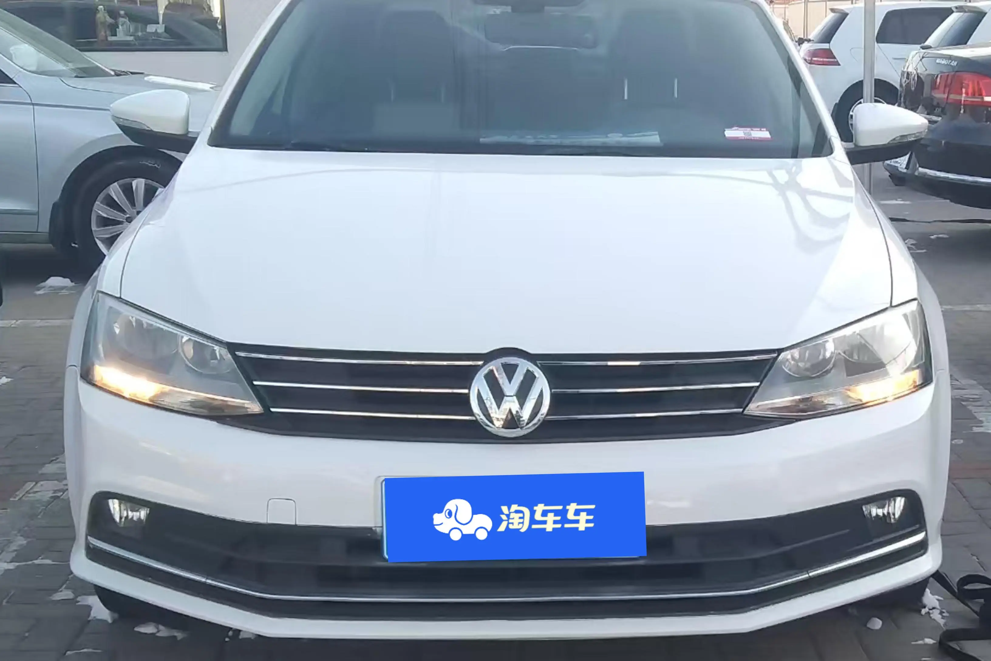 Volkswagen Sagitar  из Китая