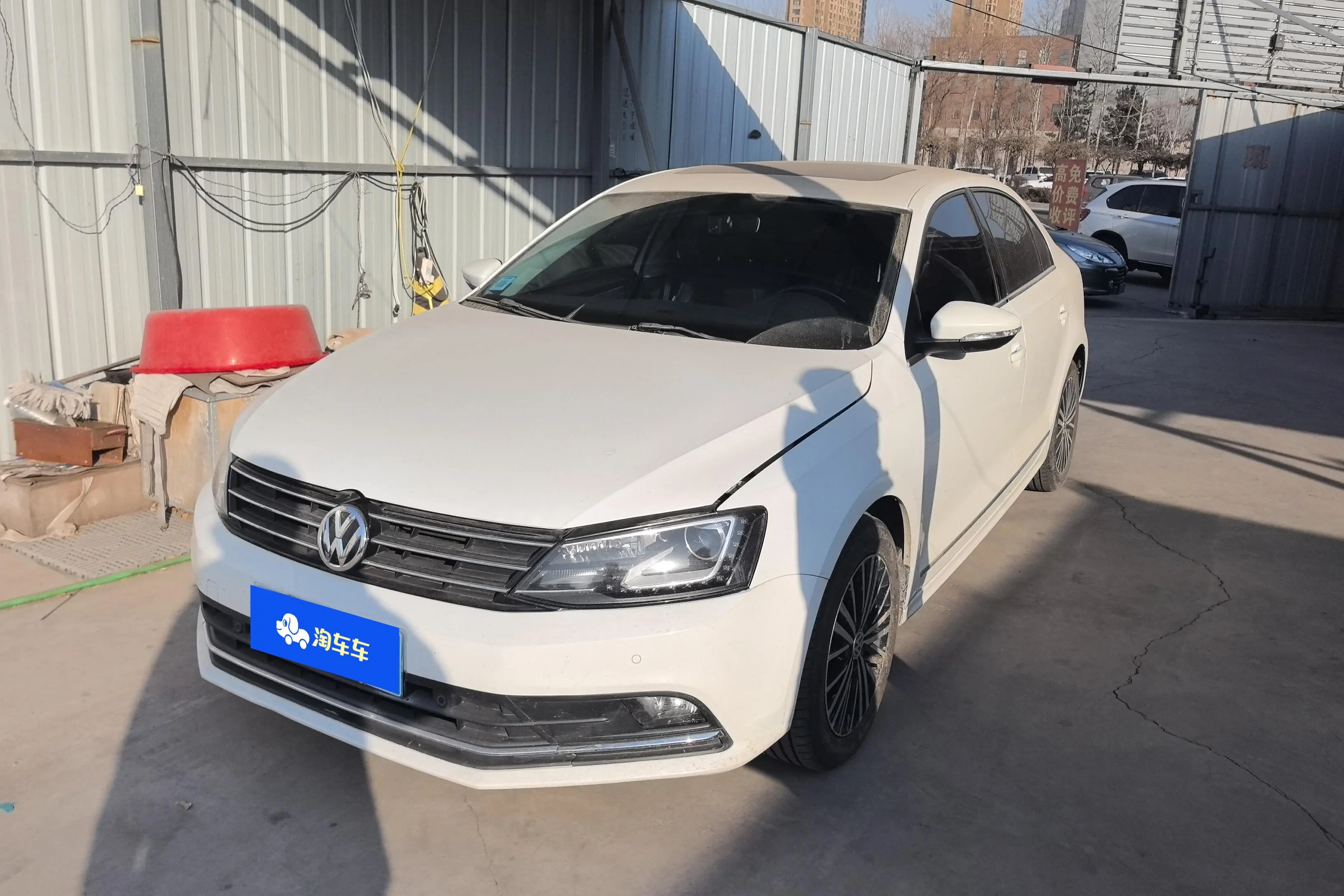 Volkswagen Sagitar  из Китая