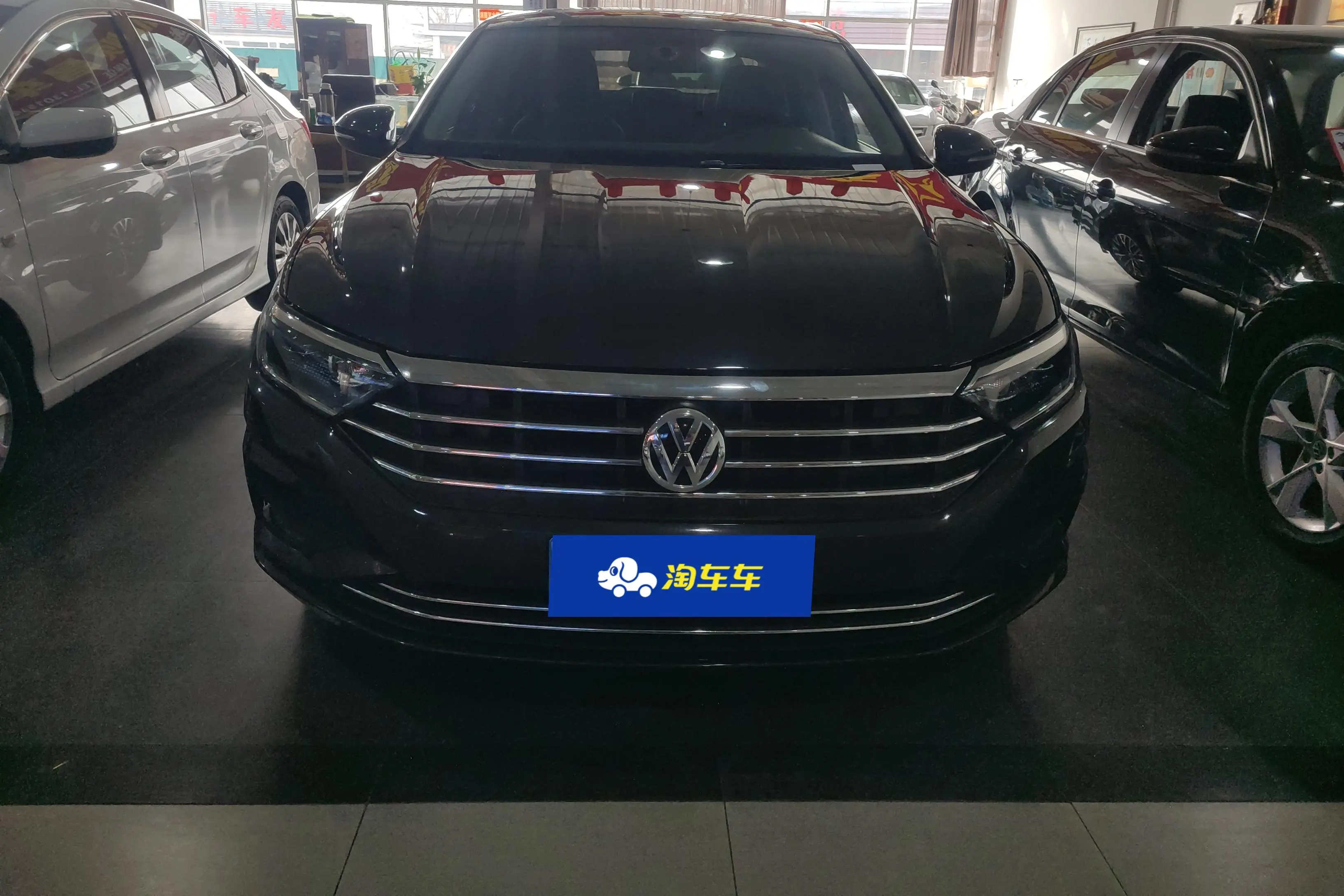 Volkswagen Sagitar  из Китая