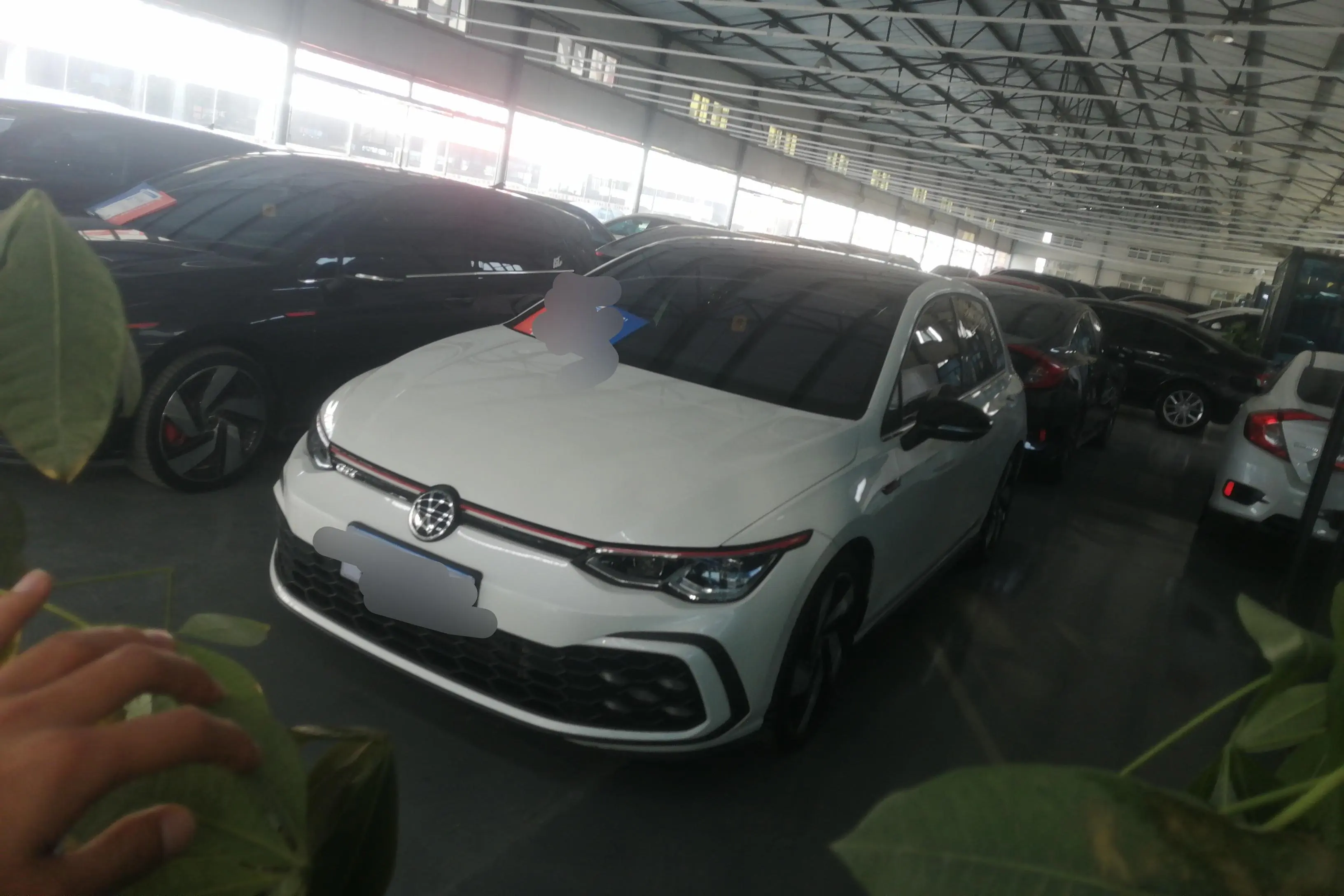 Volkswagen Golf GTI  из Китая