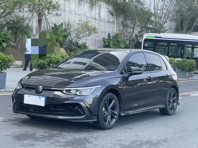 Volkswagen Golf  из Китая