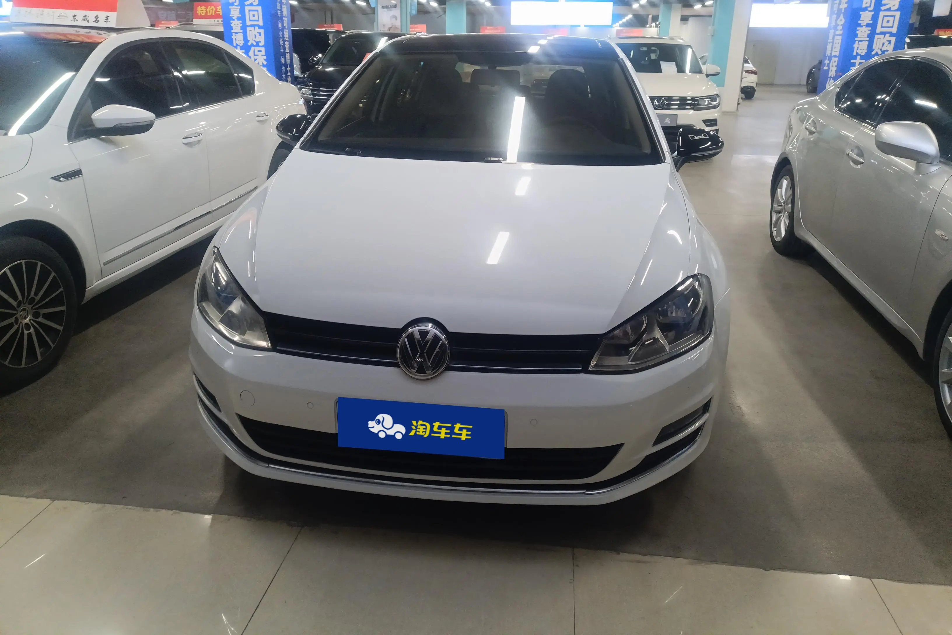 Volkswagen Golf  из Китая