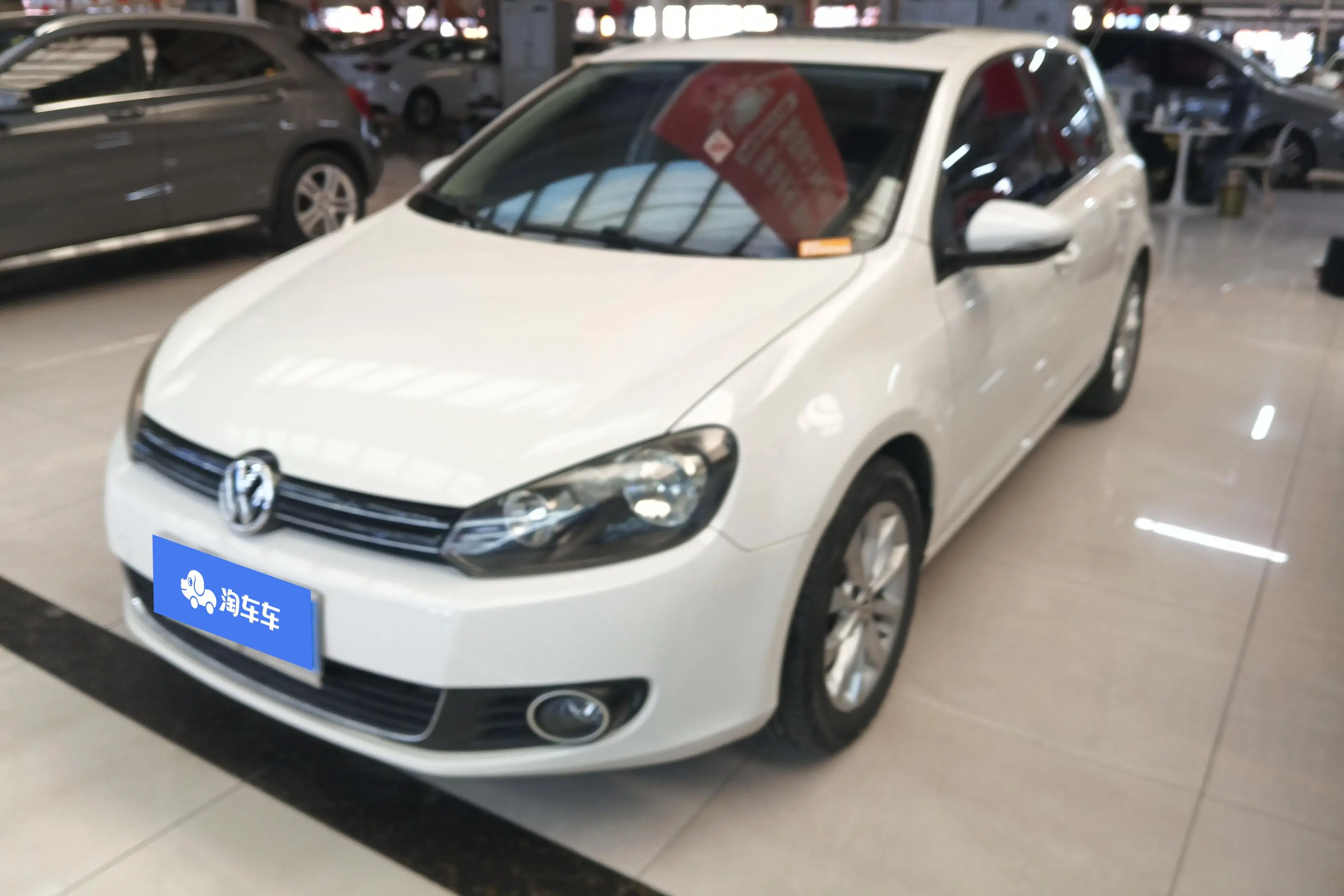 Volkswagen Golf  из Китая