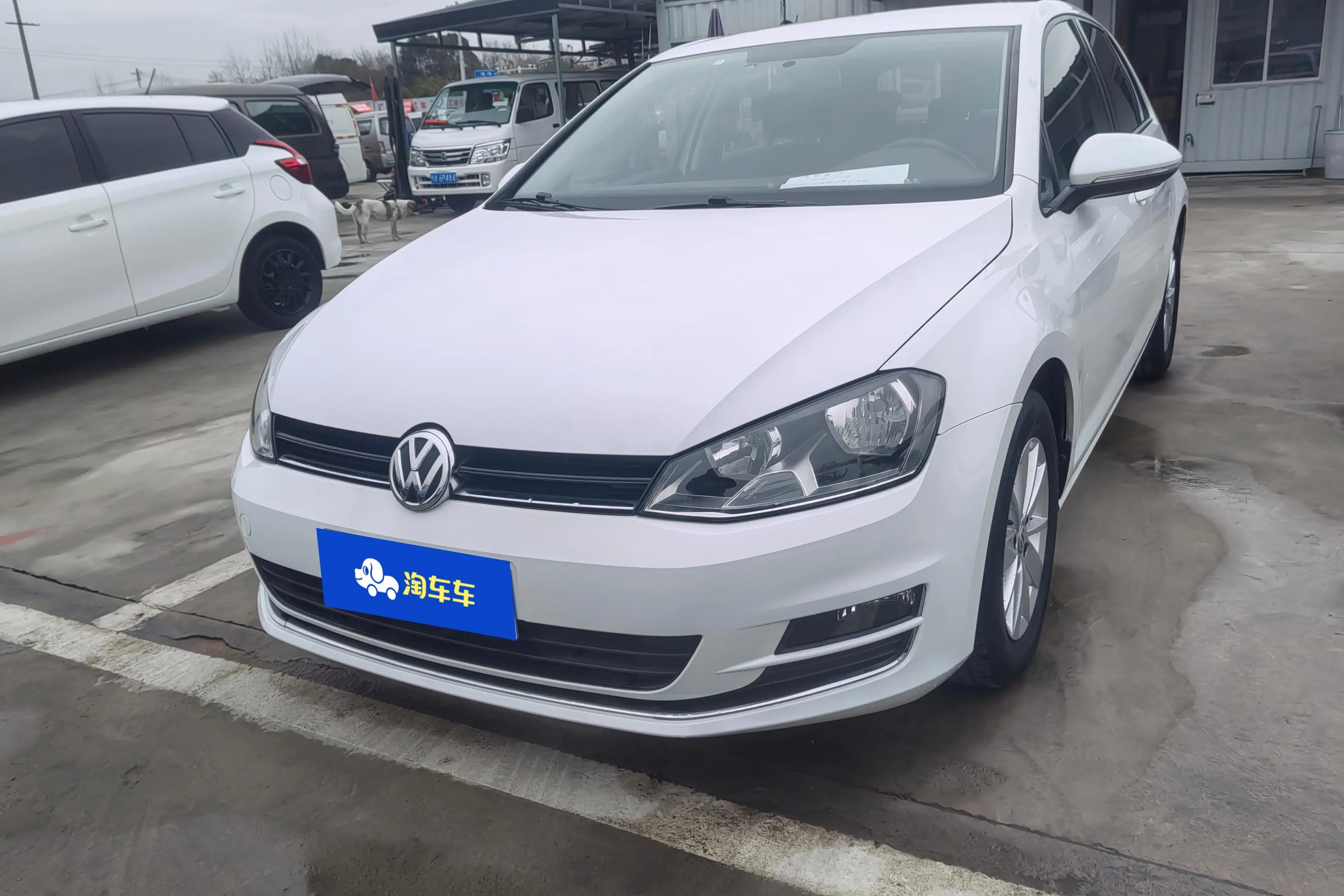Volkswagen Golf  из Китая