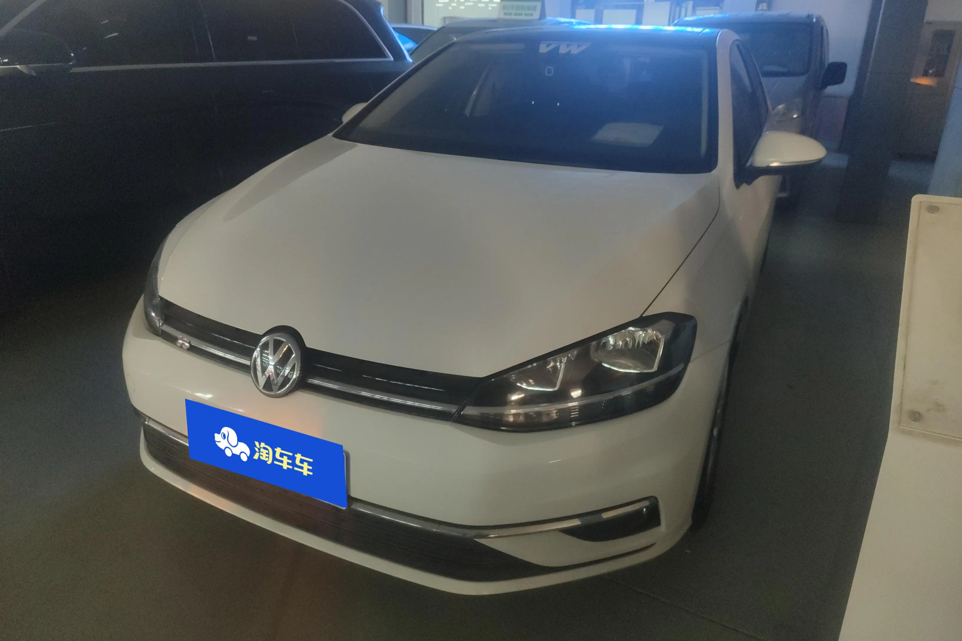 Volkswagen Golf  из Китая