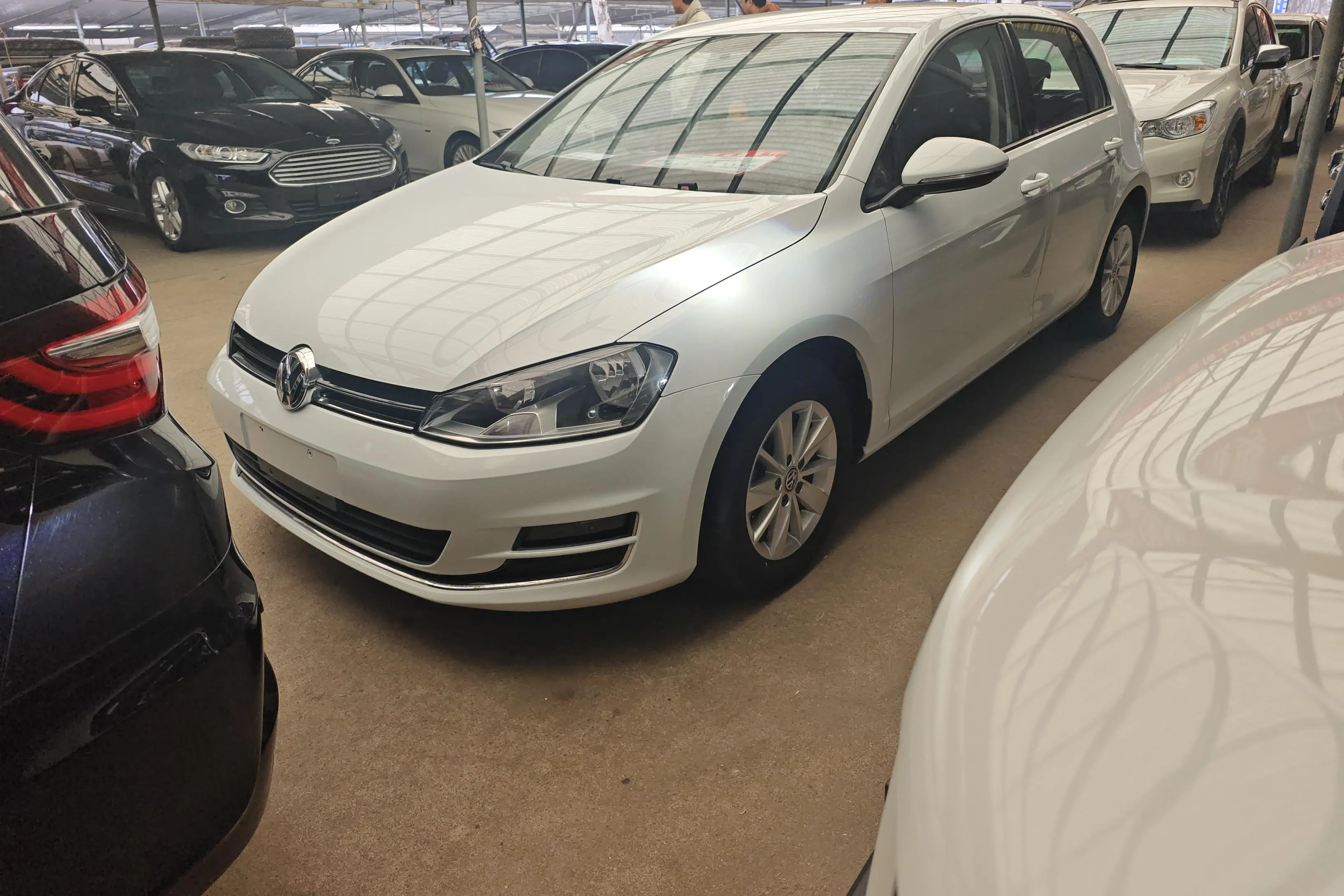 Volkswagen Golf  из Китая