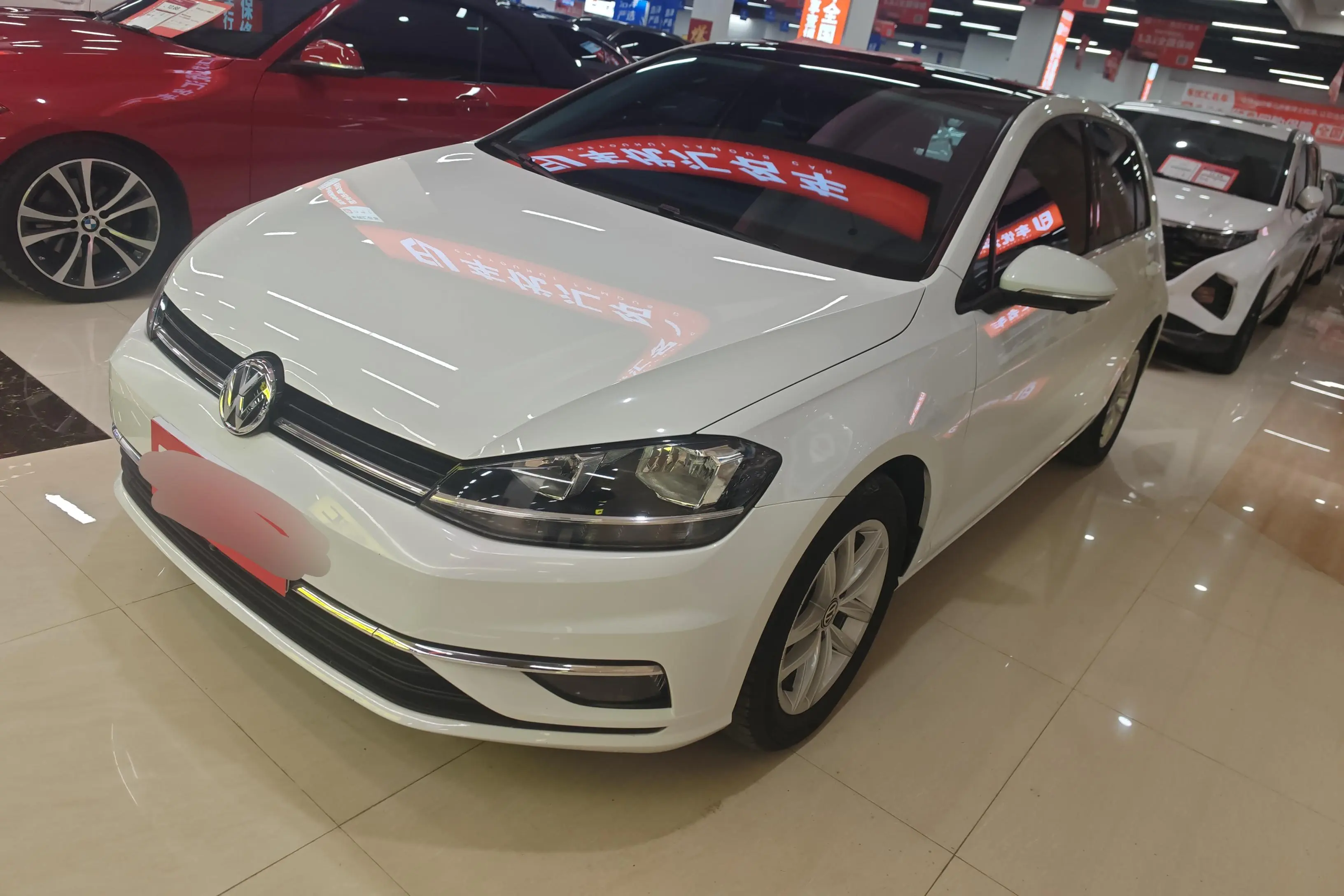 Volkswagen Golf  из Китая