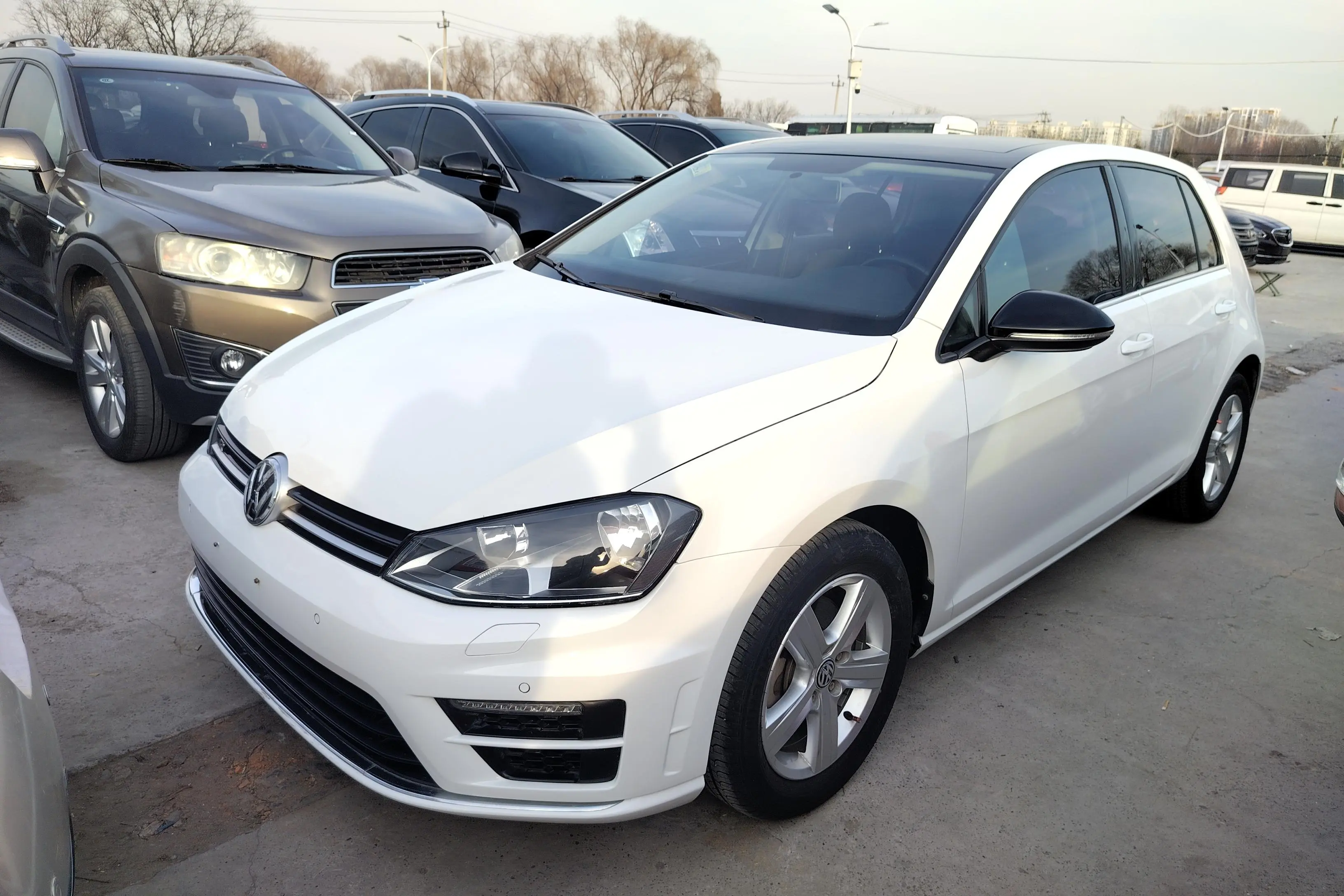 Volkswagen Golf  из Китая