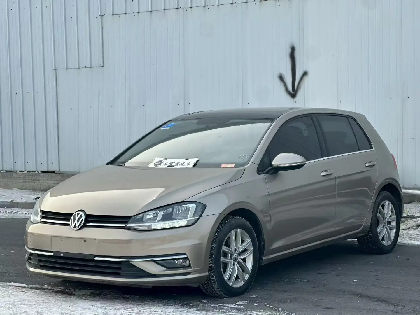 Volkswagen Golf  из Китая