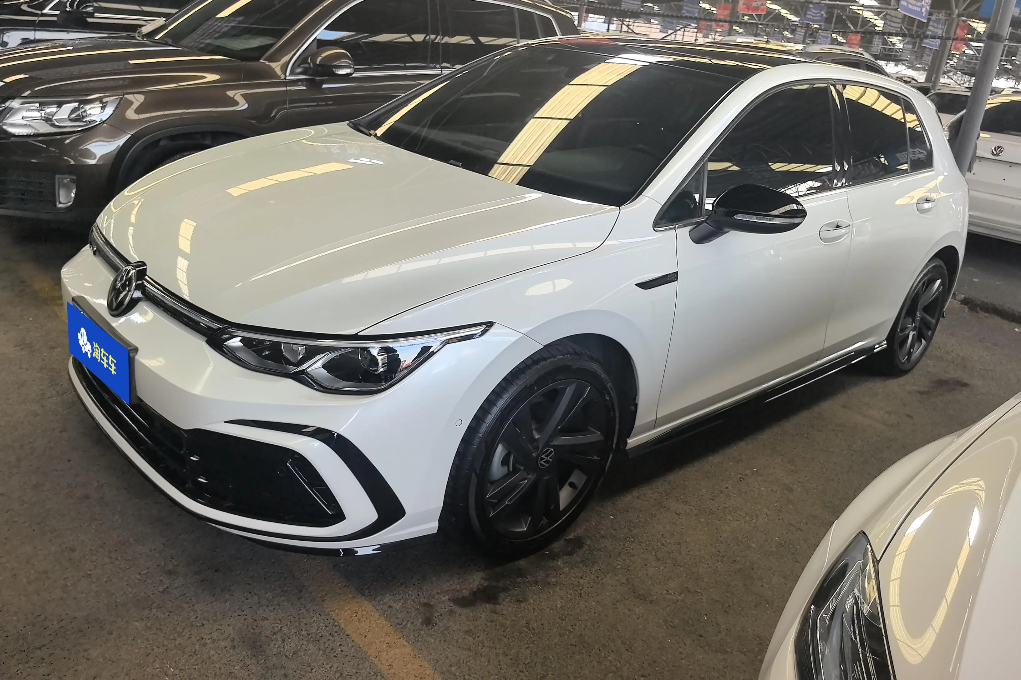 Volkswagen Golf  из Китая