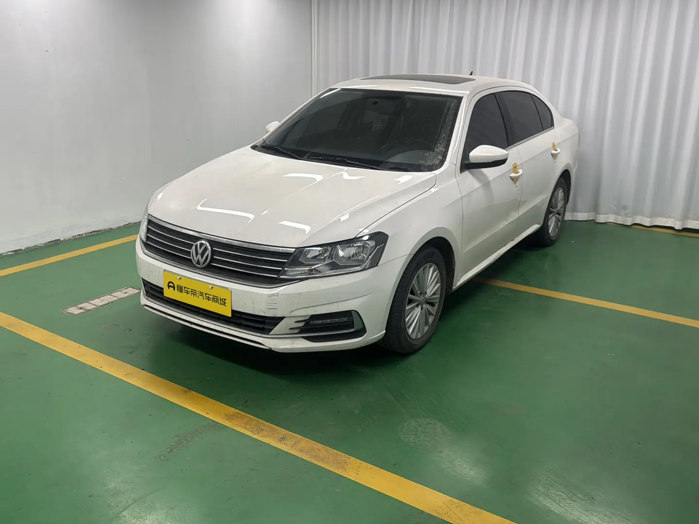 Volkswagen Lavida  из Китая