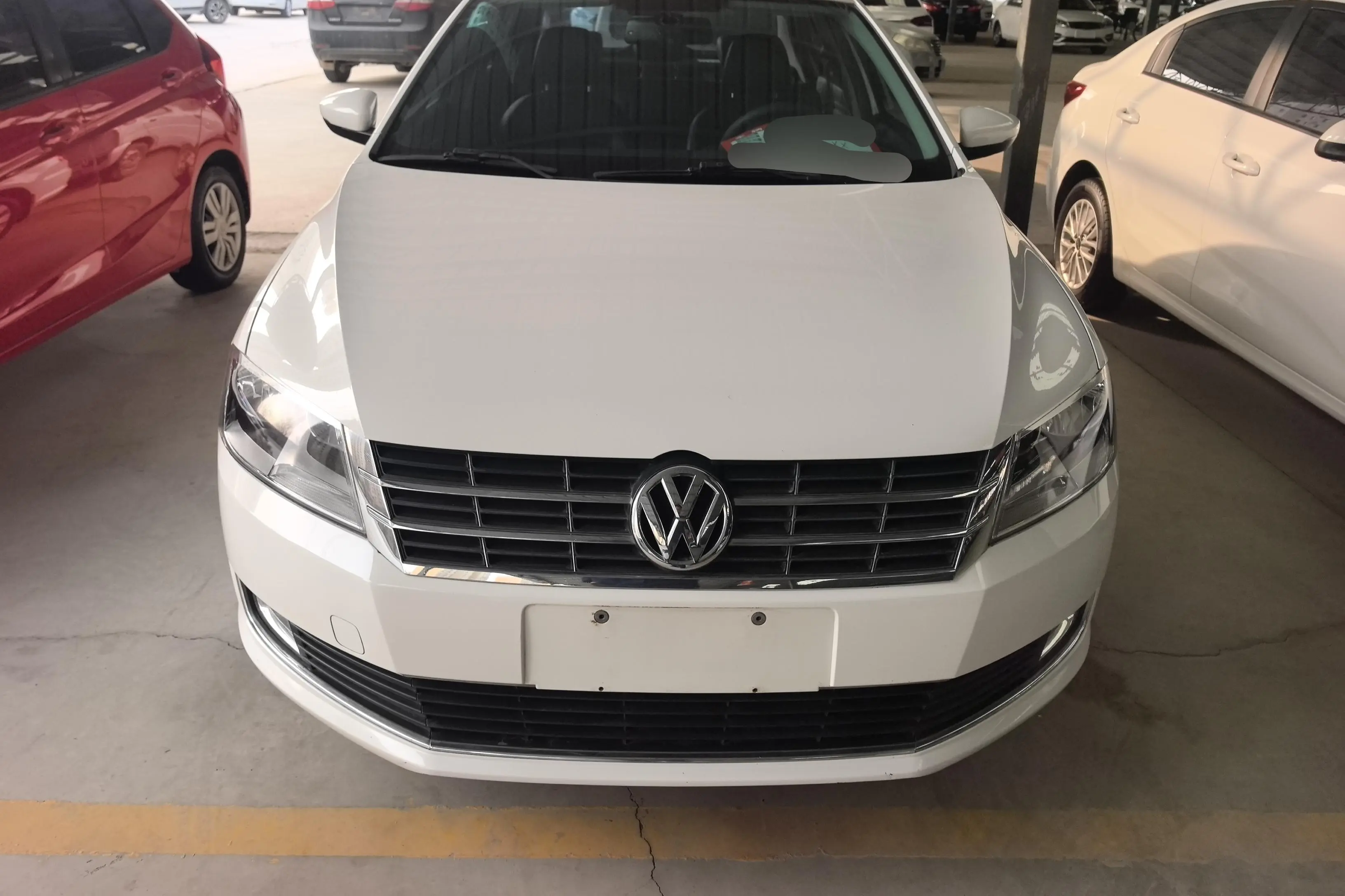 Volkswagen Lavida  из Китая