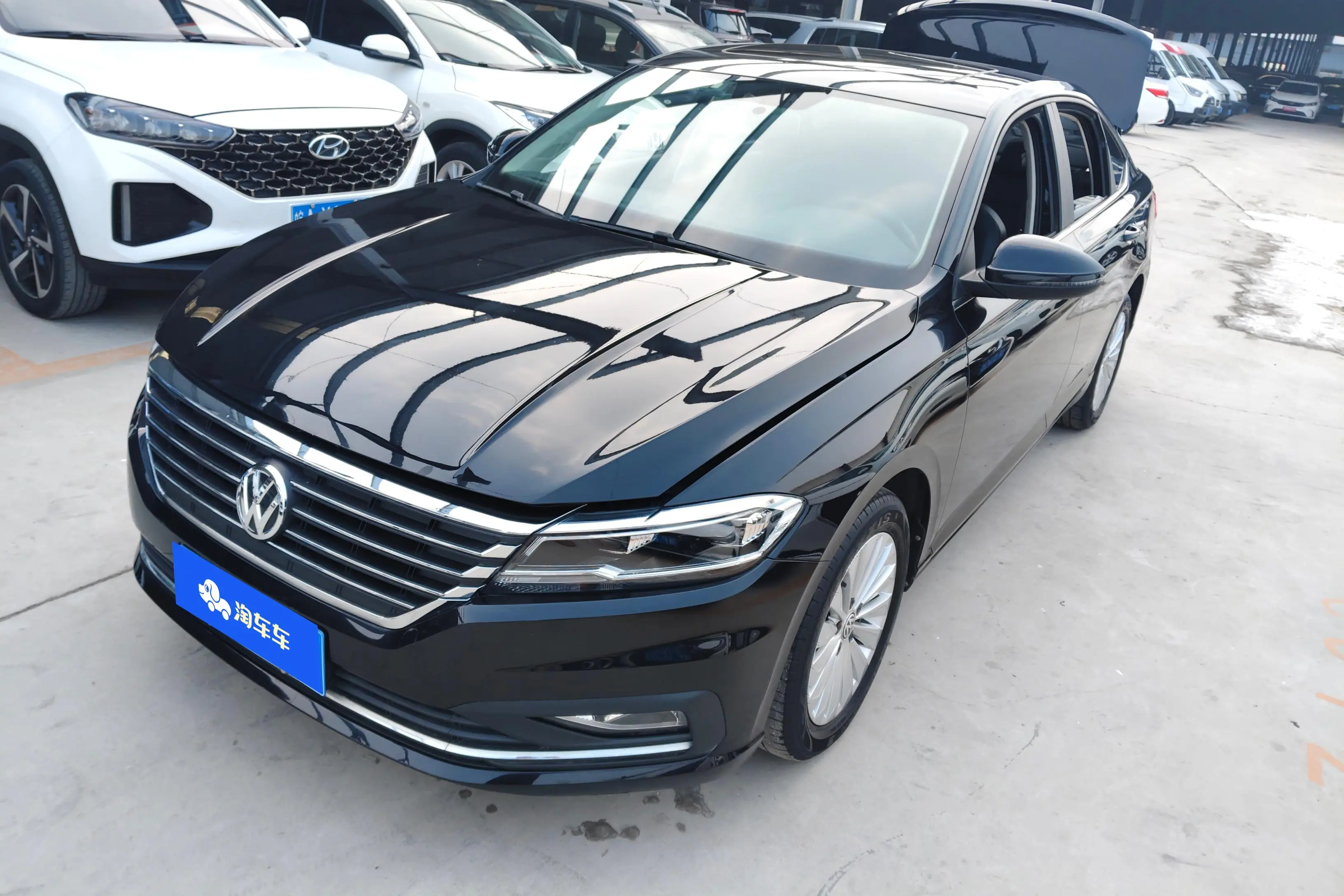 Volkswagen Lavida  из Китая