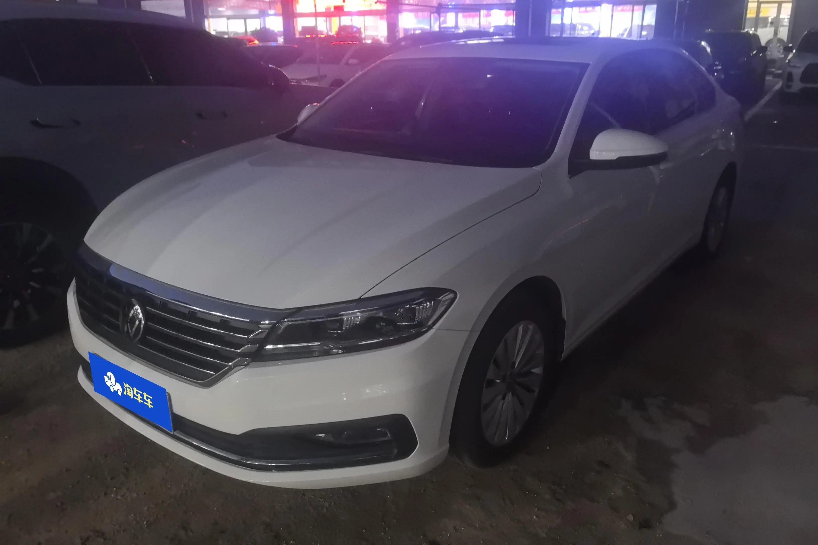Volkswagen Lavida  из Китая