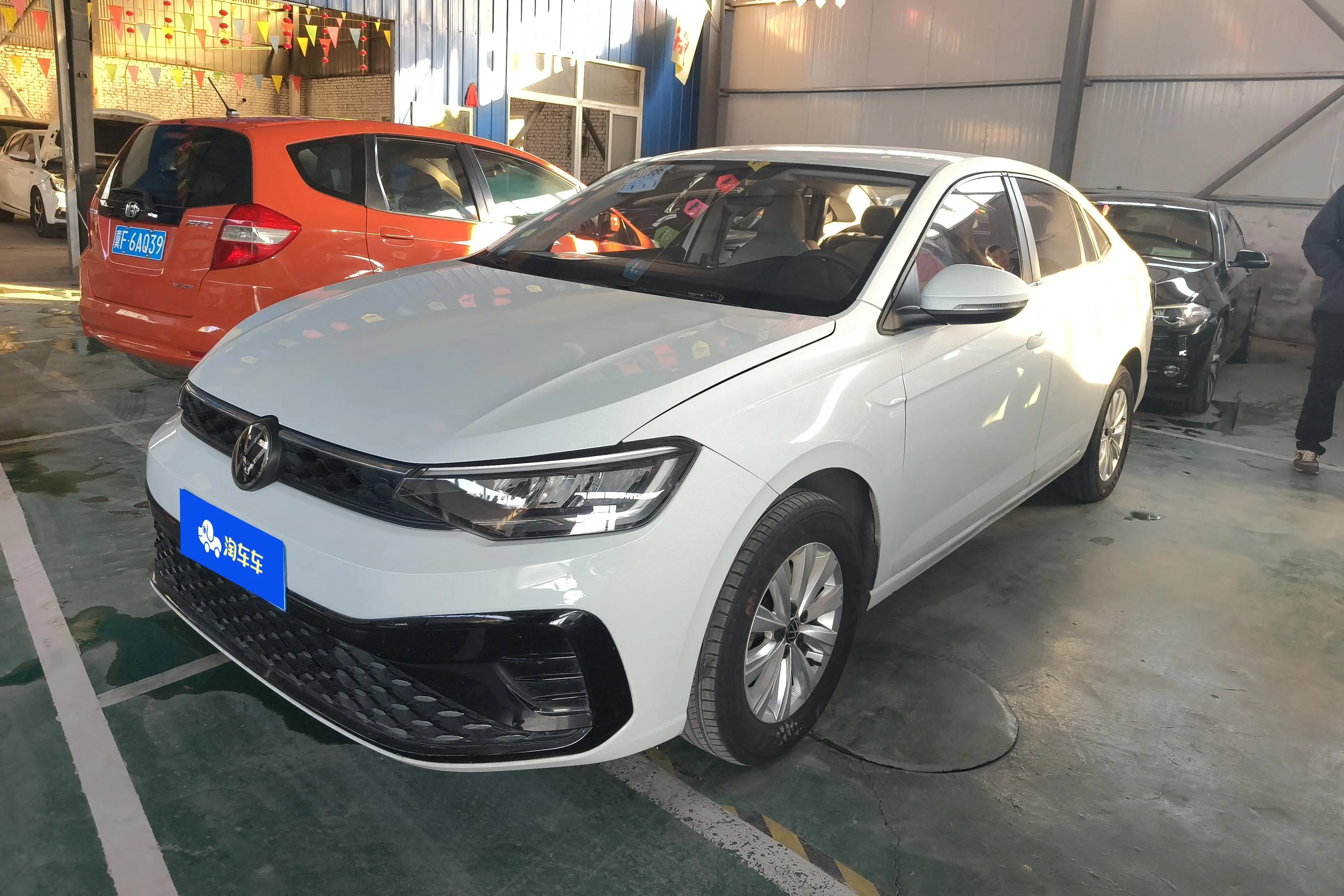 Volkswagen Lavida  из Китая