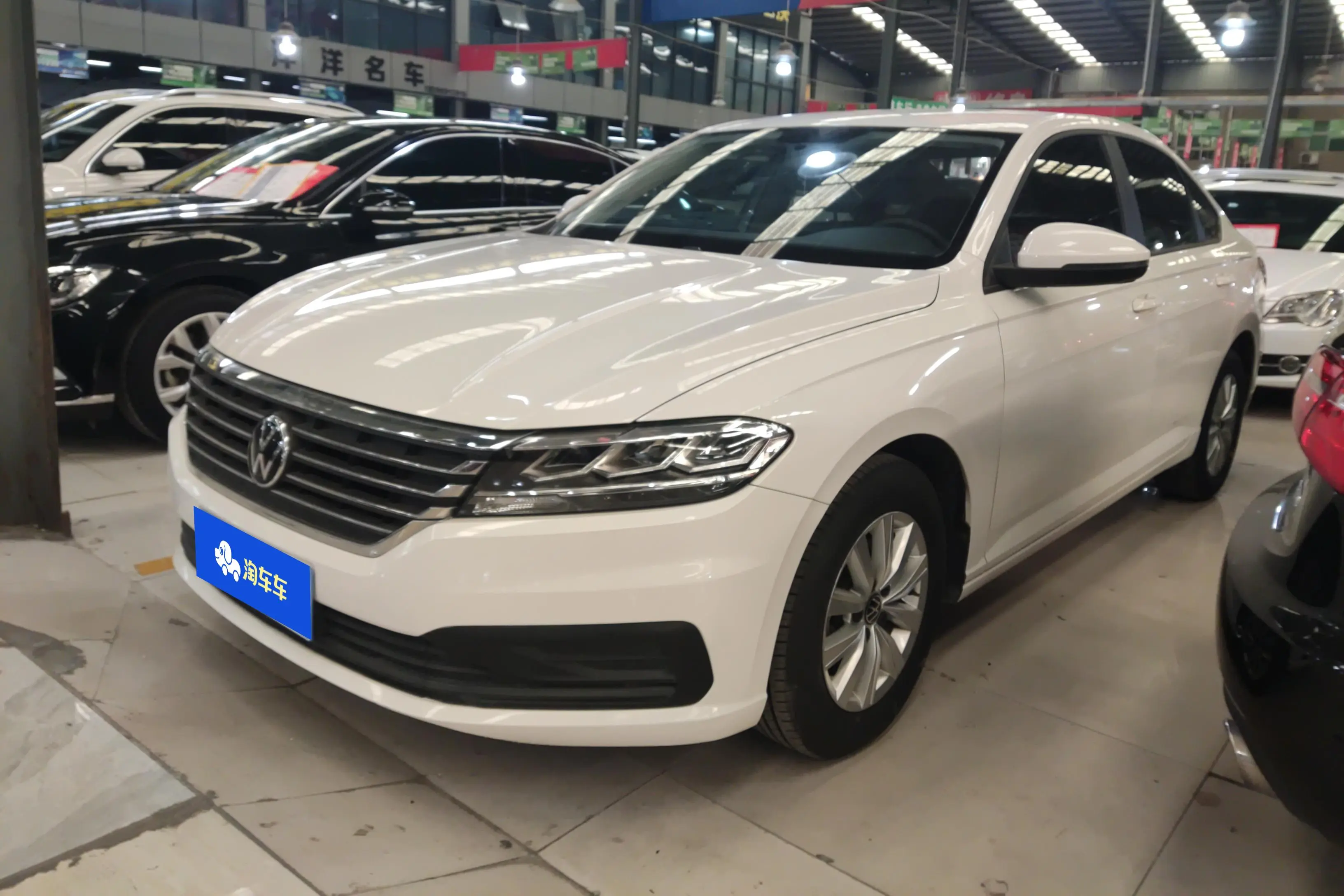 Volkswagen Lavida  из Китая