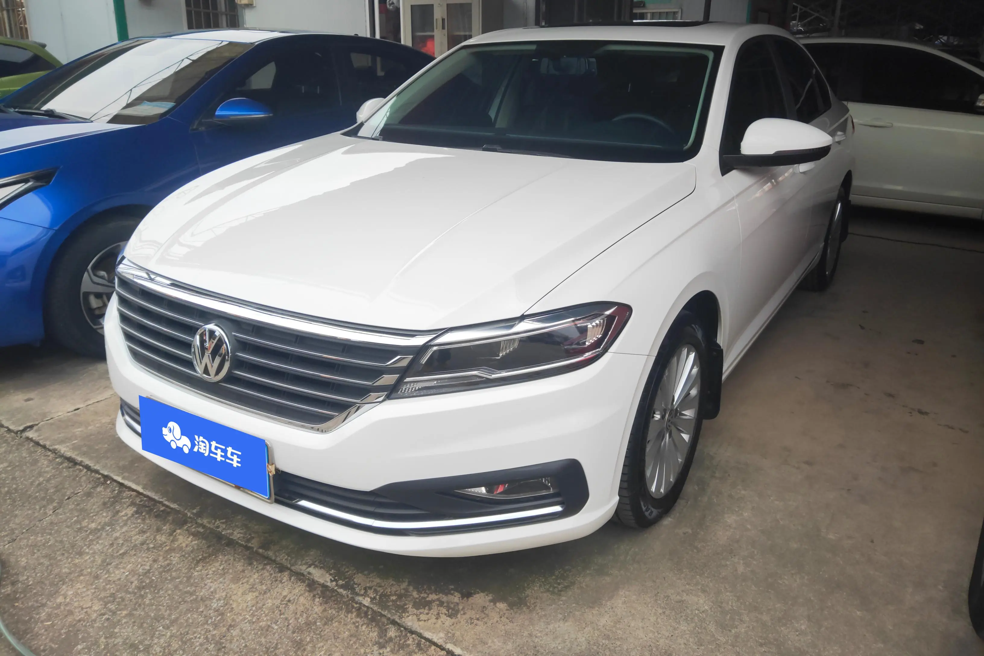 Volkswagen Lavida  из Китая