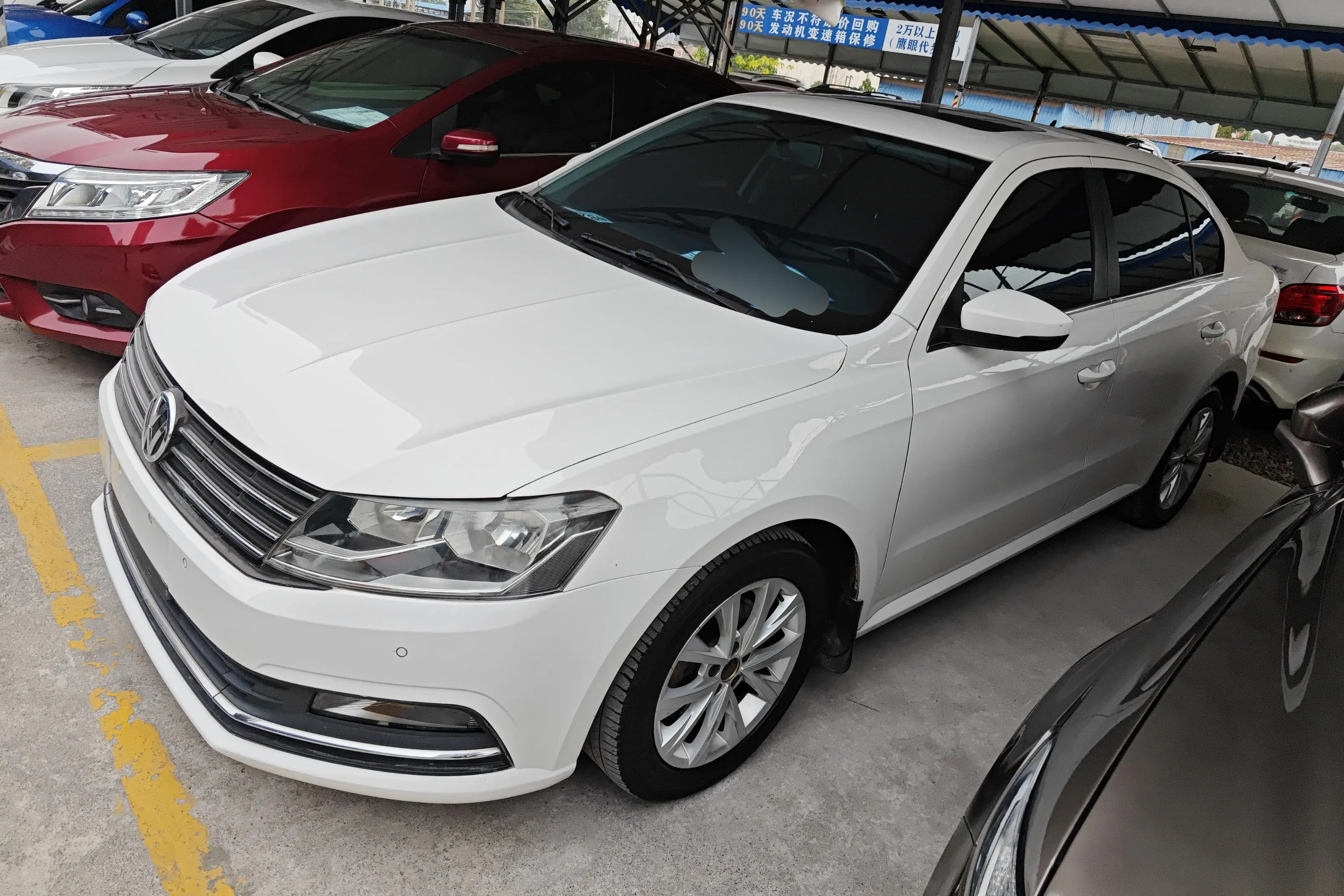 Volkswagen Lavida  из Китая