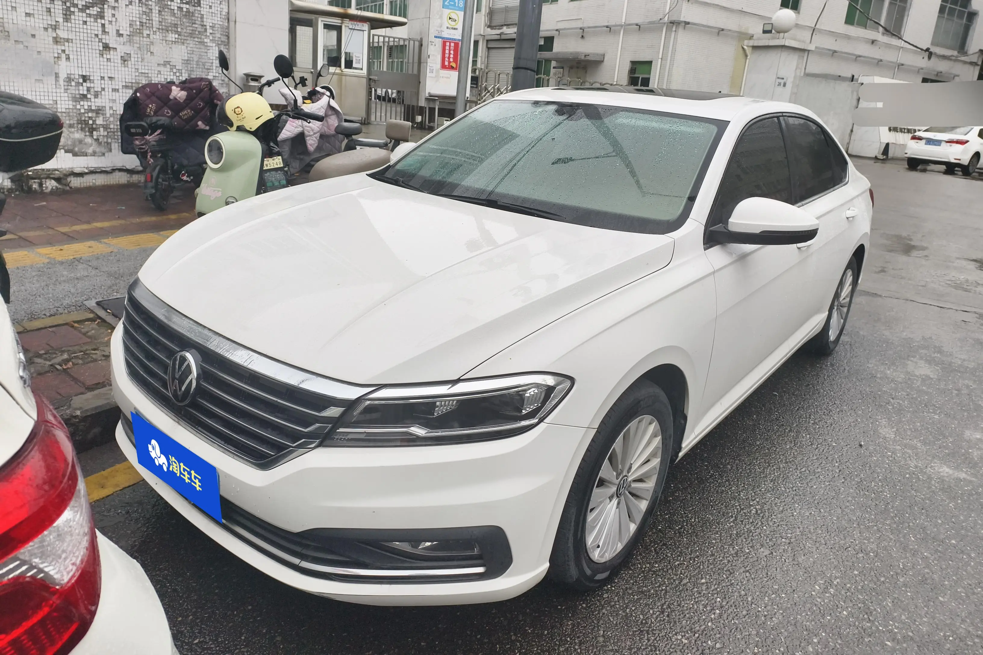 Volkswagen Lavida  из Китая