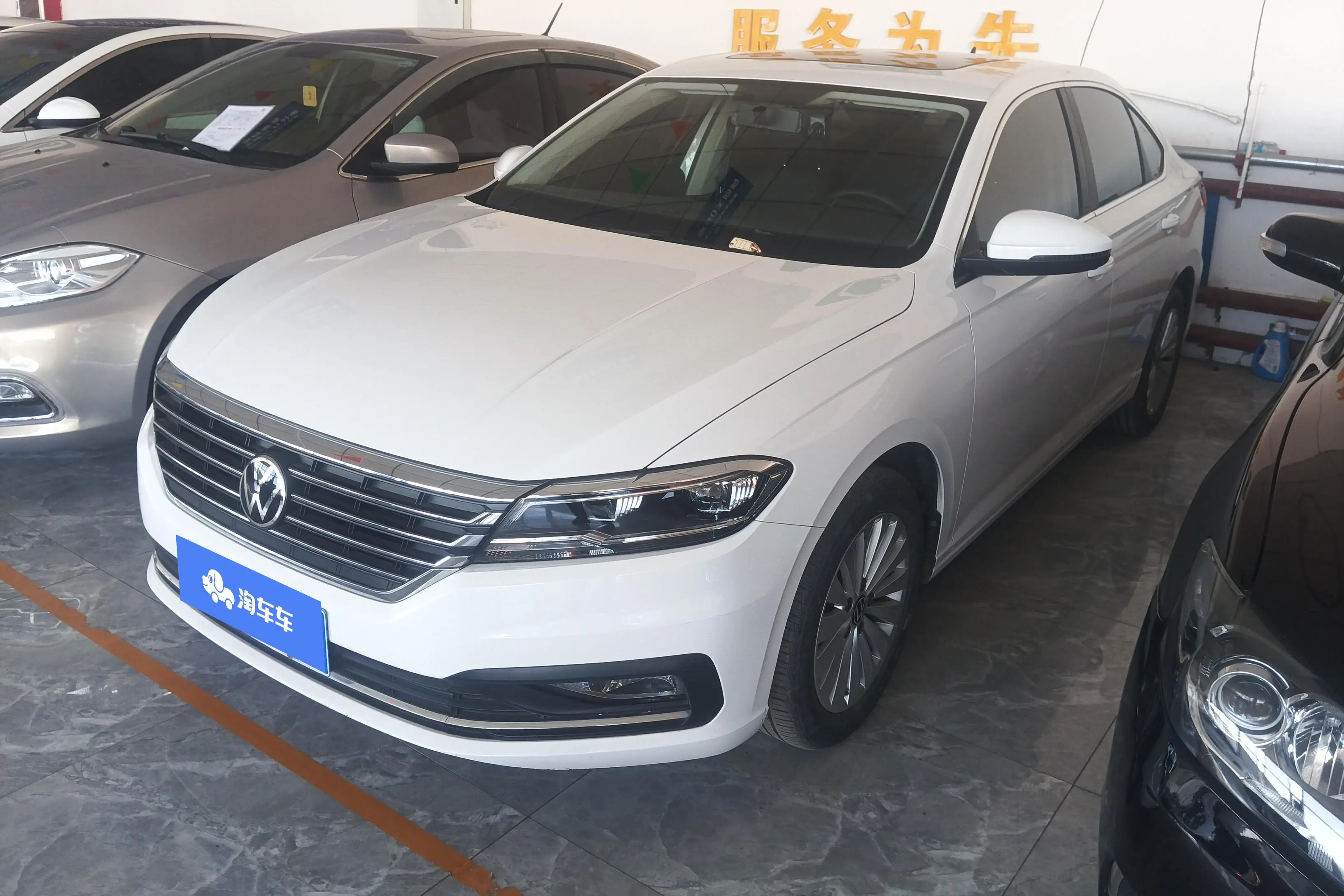 Volkswagen Lavida  из Китая