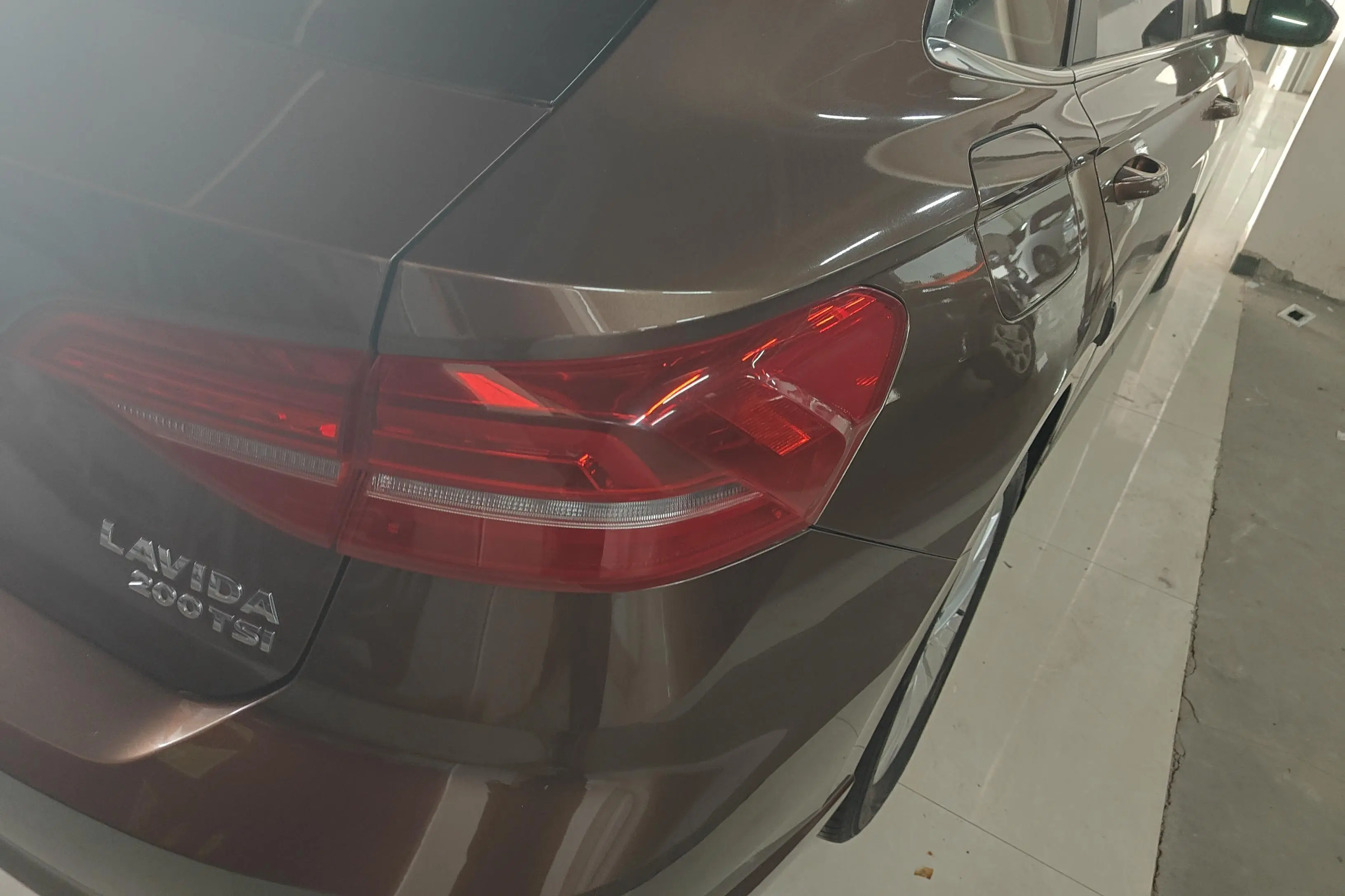 Volkswagen Lavida  из Китая