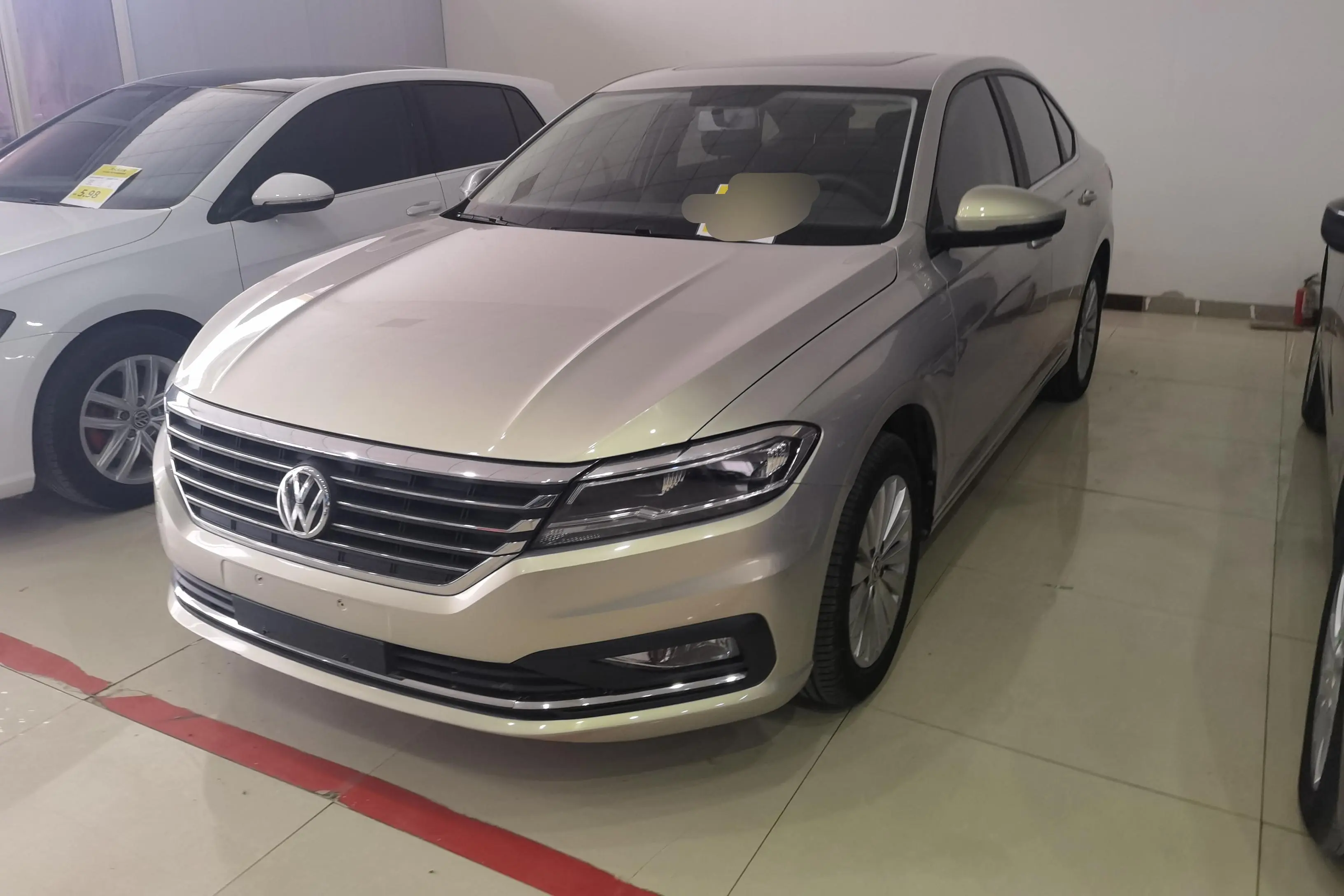 Volkswagen Lavida  из Китая