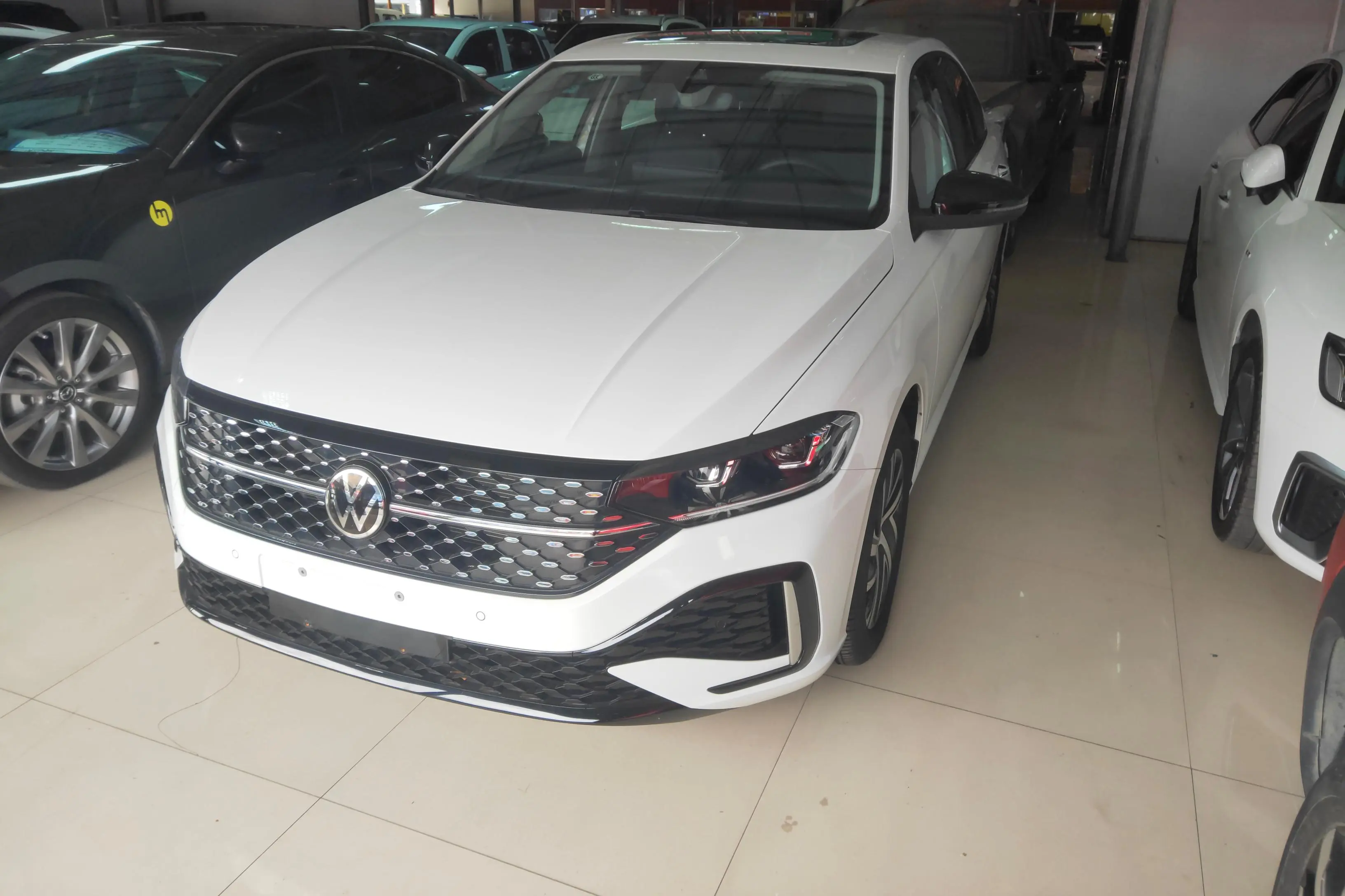 Volkswagen Lavida  из Китая