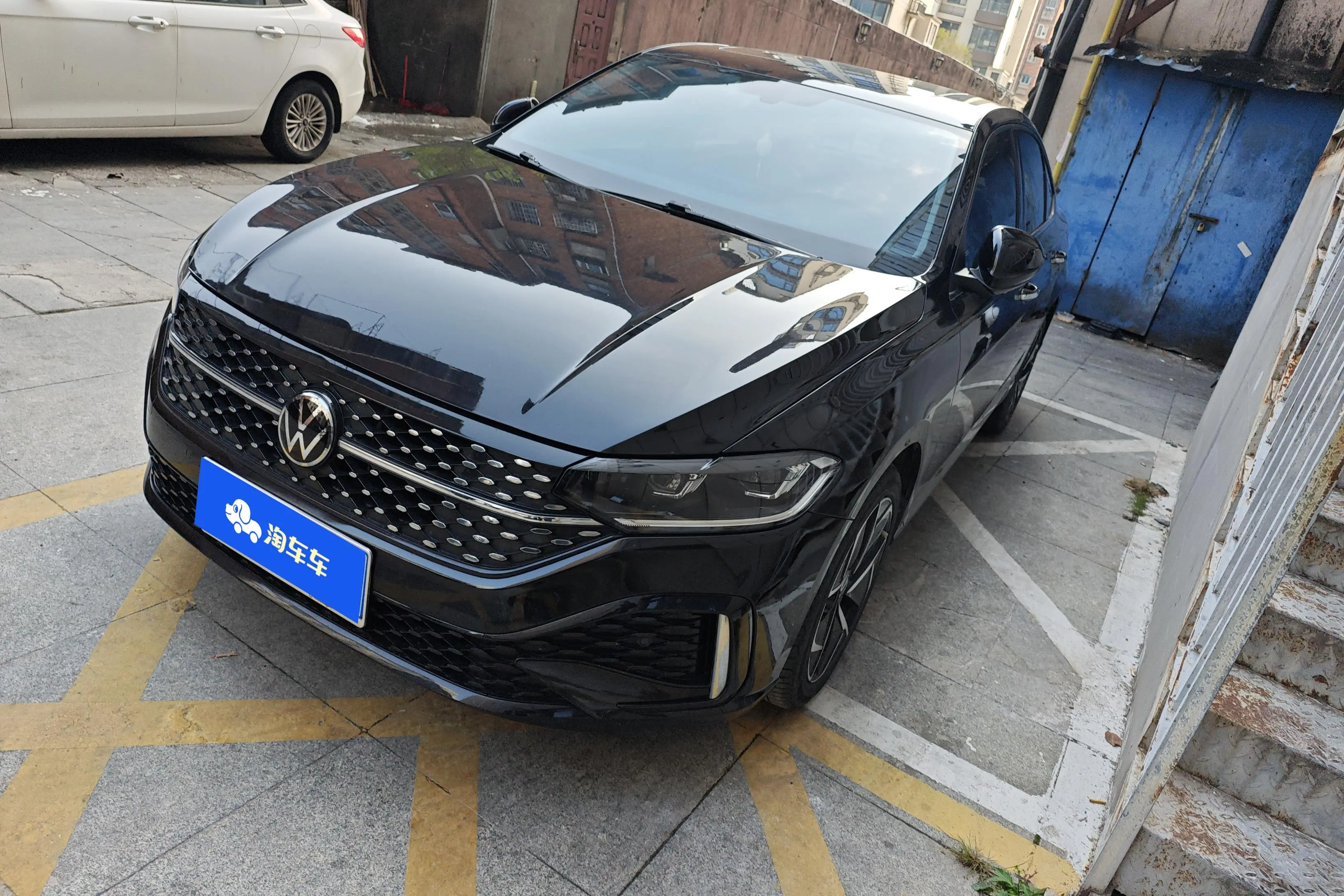 Volkswagen Lavida  из Китая